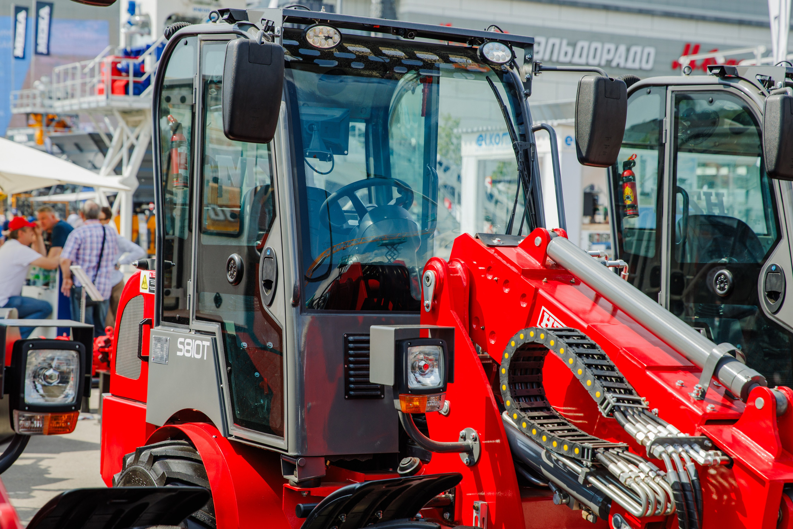 Выставка Спец. Техники. Фотограф Москва Шептаев Артём