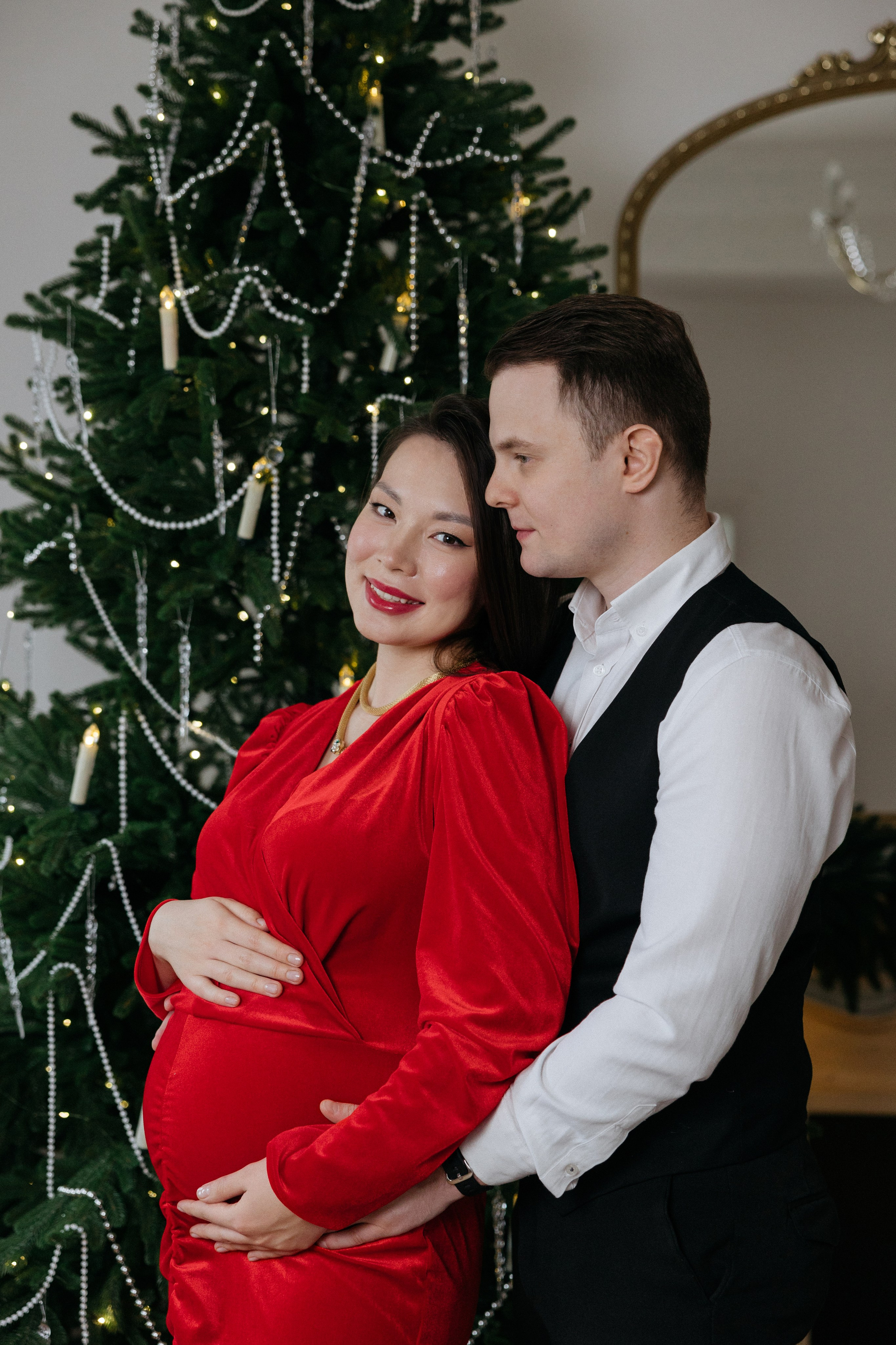 Семейная новогодняя фотосессия беременности. Свадебный фотограф в Москве Полина Лелетко