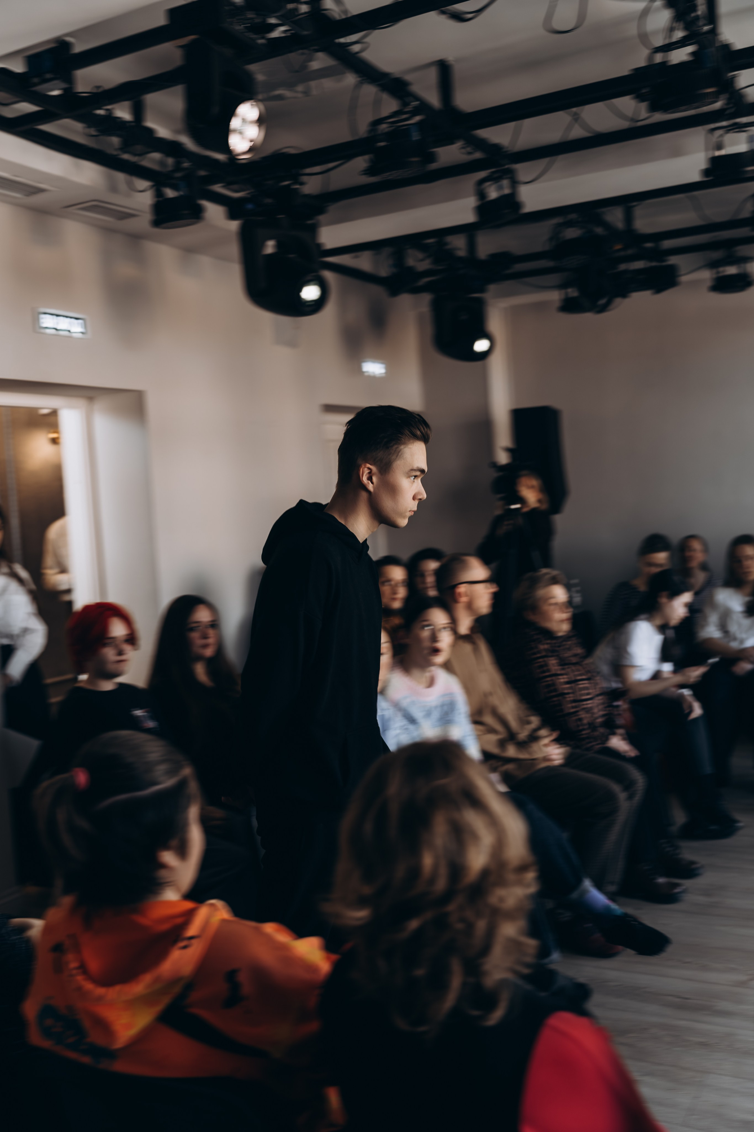 Чтения. Новый Молодежный Театр. 14.04.2026. Фотограф в Нижнем Тагиле. Прогулочные и студийные съемки