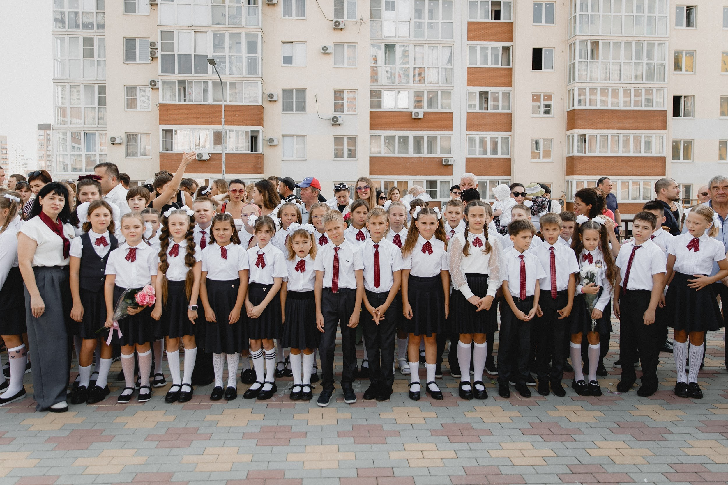 4 класс 11 школа. Выпускные альбомы Натальи Бутко: Новороссийск, Анапа, Геленджик