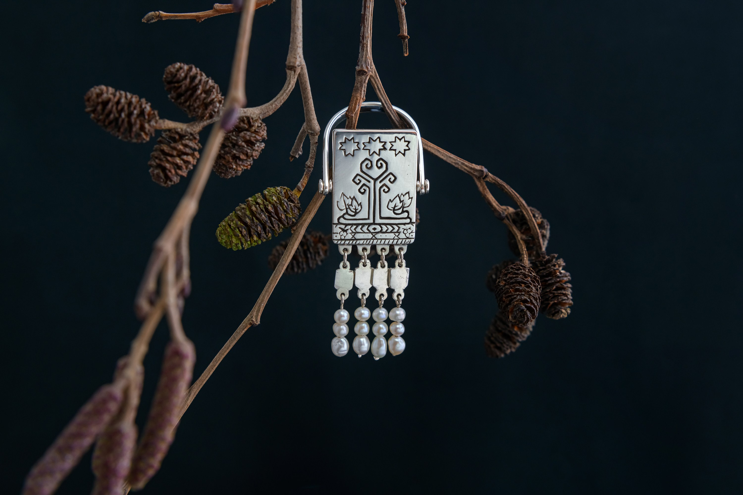 Предметная съемка. Дарк. Профессиональный фото и видео контент для бизнеса