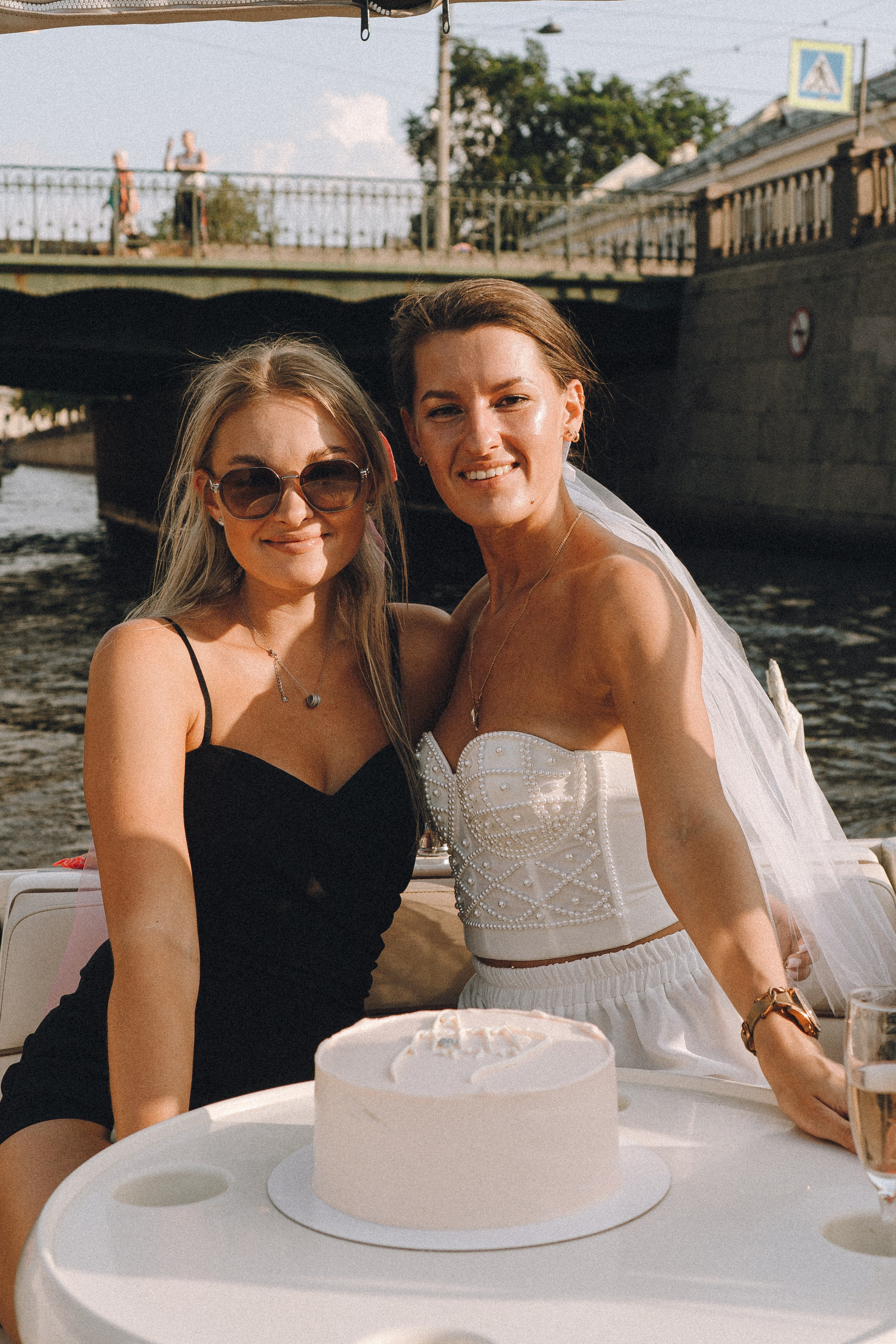 ДЕВИЧНИК НА КАТЕРЕ. Профессиональный фотограф, Санкт-Петербург — Виктория Богомолова