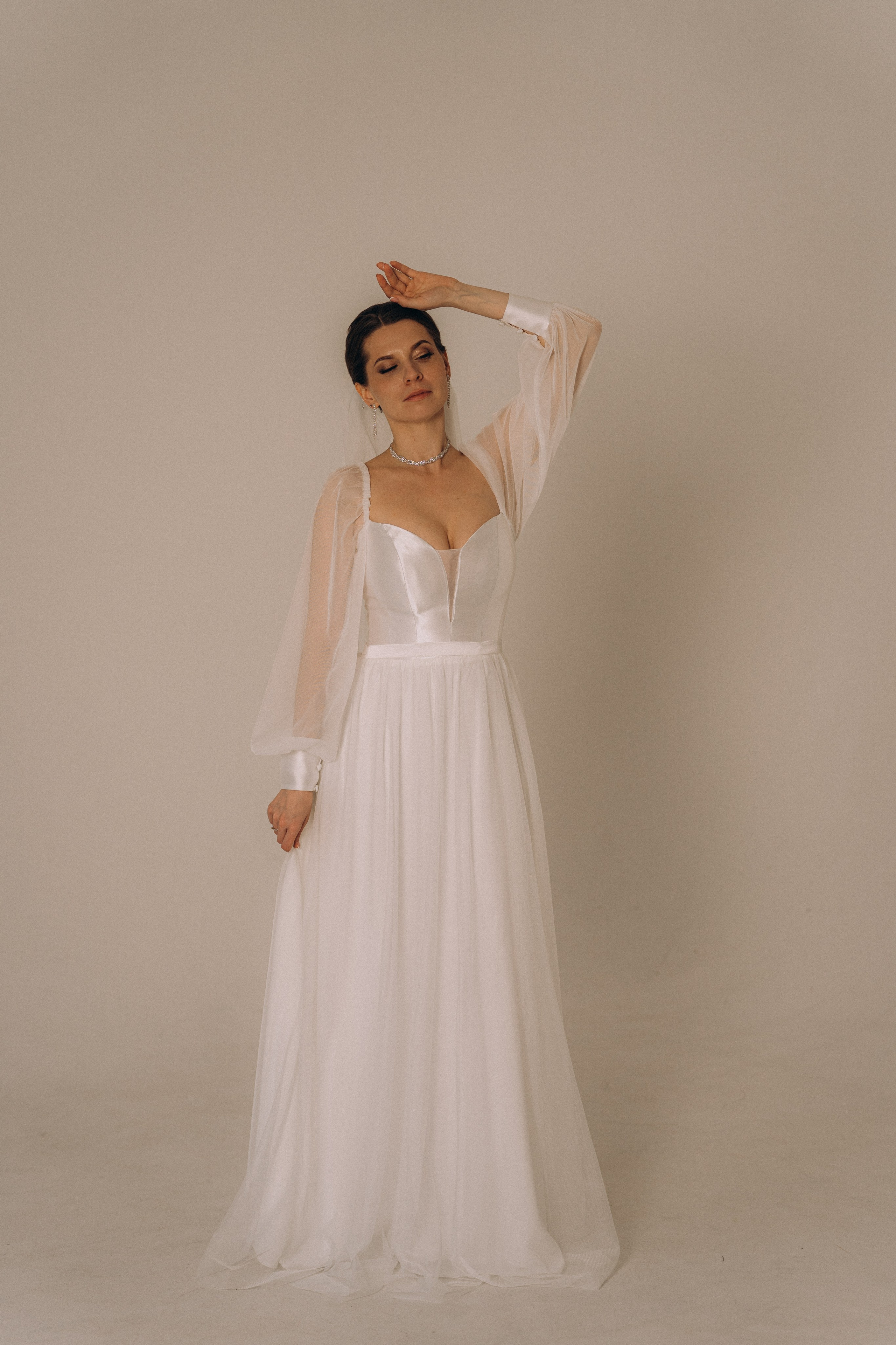 СВАДЕБНАЯ СЬЕМКА ВО ВТОРОМ ДВОРЦЕ (ДЕКАБРЬ) ТАКЖЕ СЬЕМКА В СТУДИИ НА ЧЕРНЫШЕВСКОЙ. Профессиональный фотограф, Санкт-Петербург — Виктория Богомолова