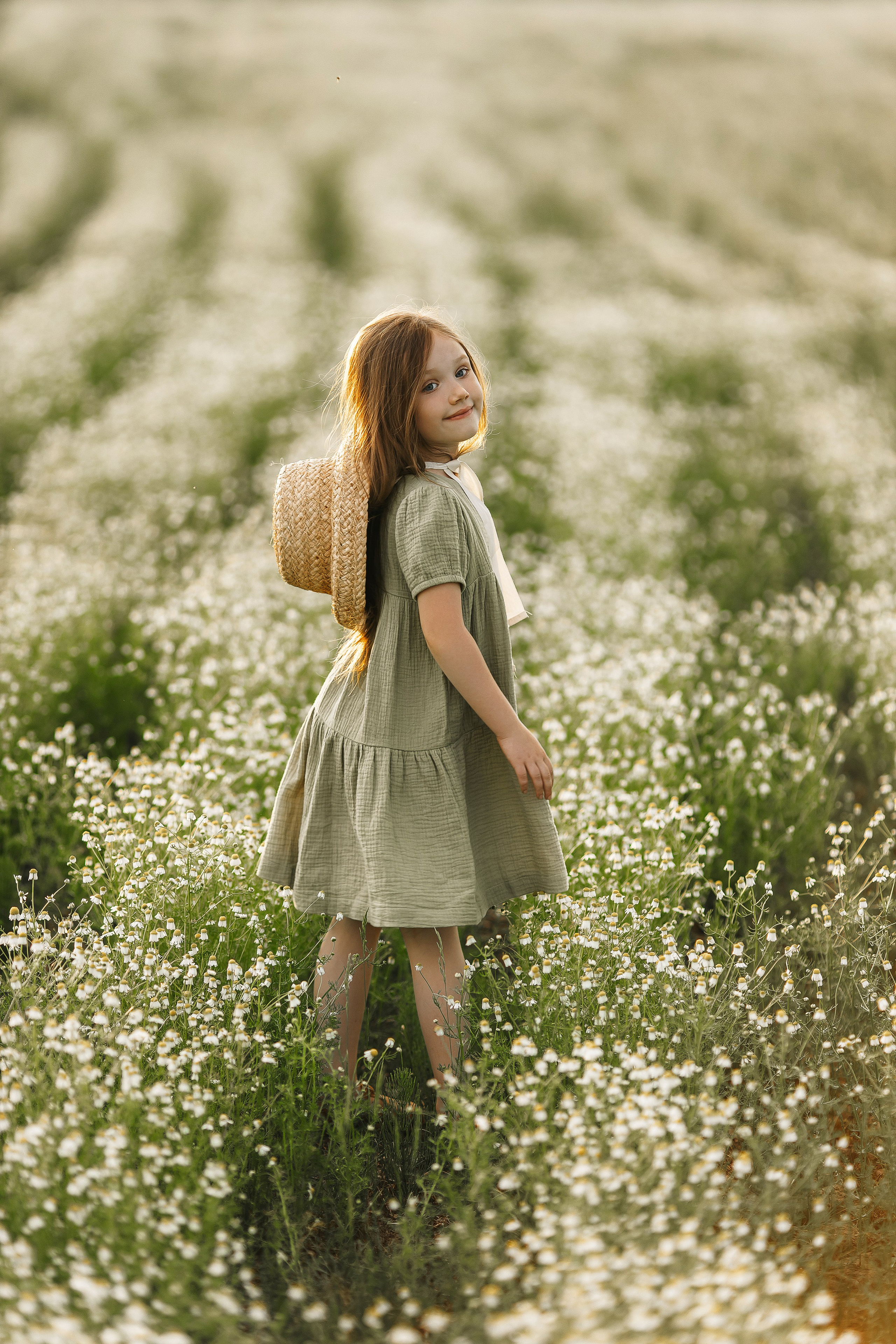 Фотосессии детские и женские в полях. Семейный и детский фотограф в Пскове и Санкт-Петербурге Яна Калинина