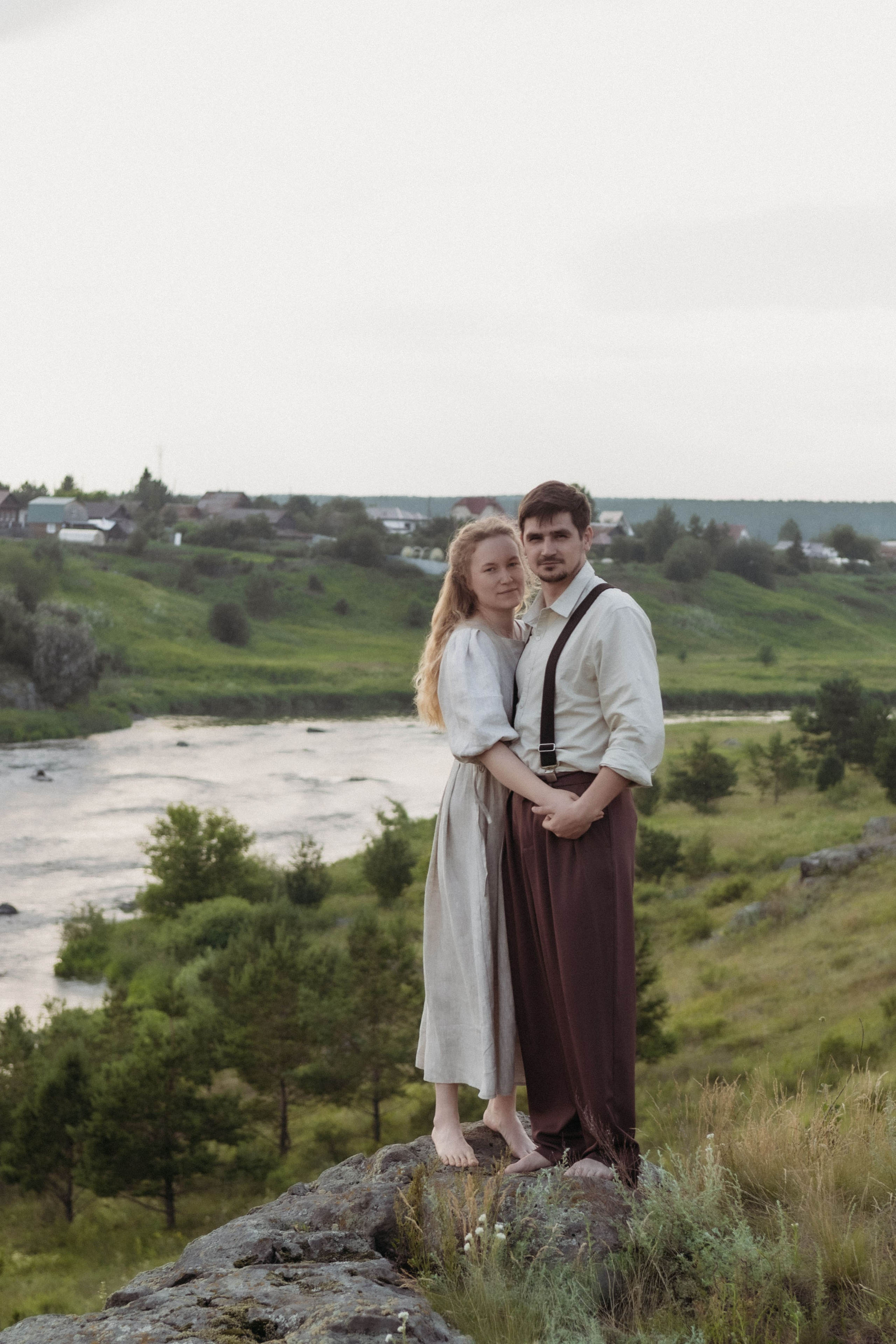 «Сказки холмов». Семейный фотограф в Екатеринбурге Всеволод и Марина Пономаревы