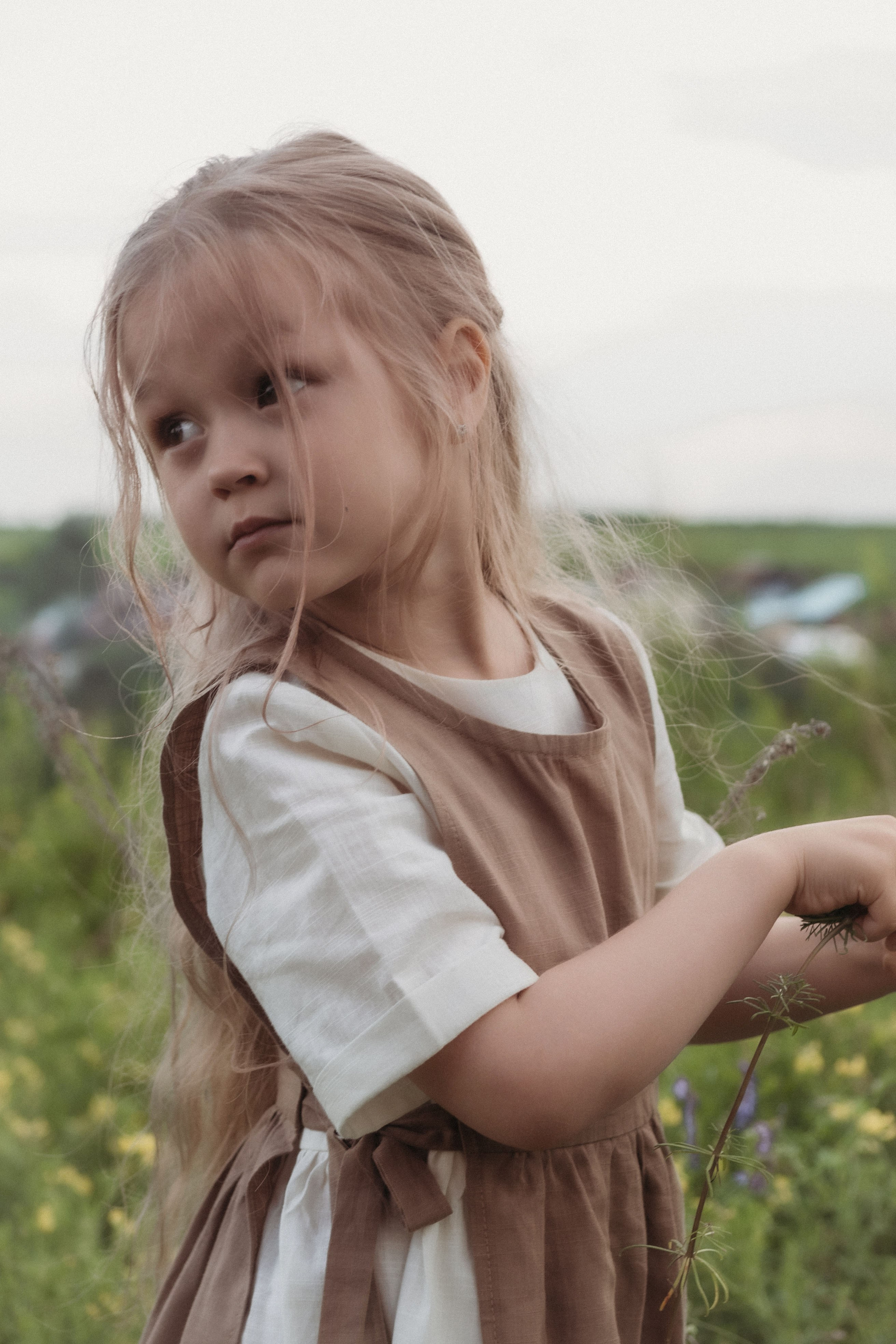 «Сказки холмов». Семейный фотограф в Екатеринбурге Всеволод и Марина Пономаревы