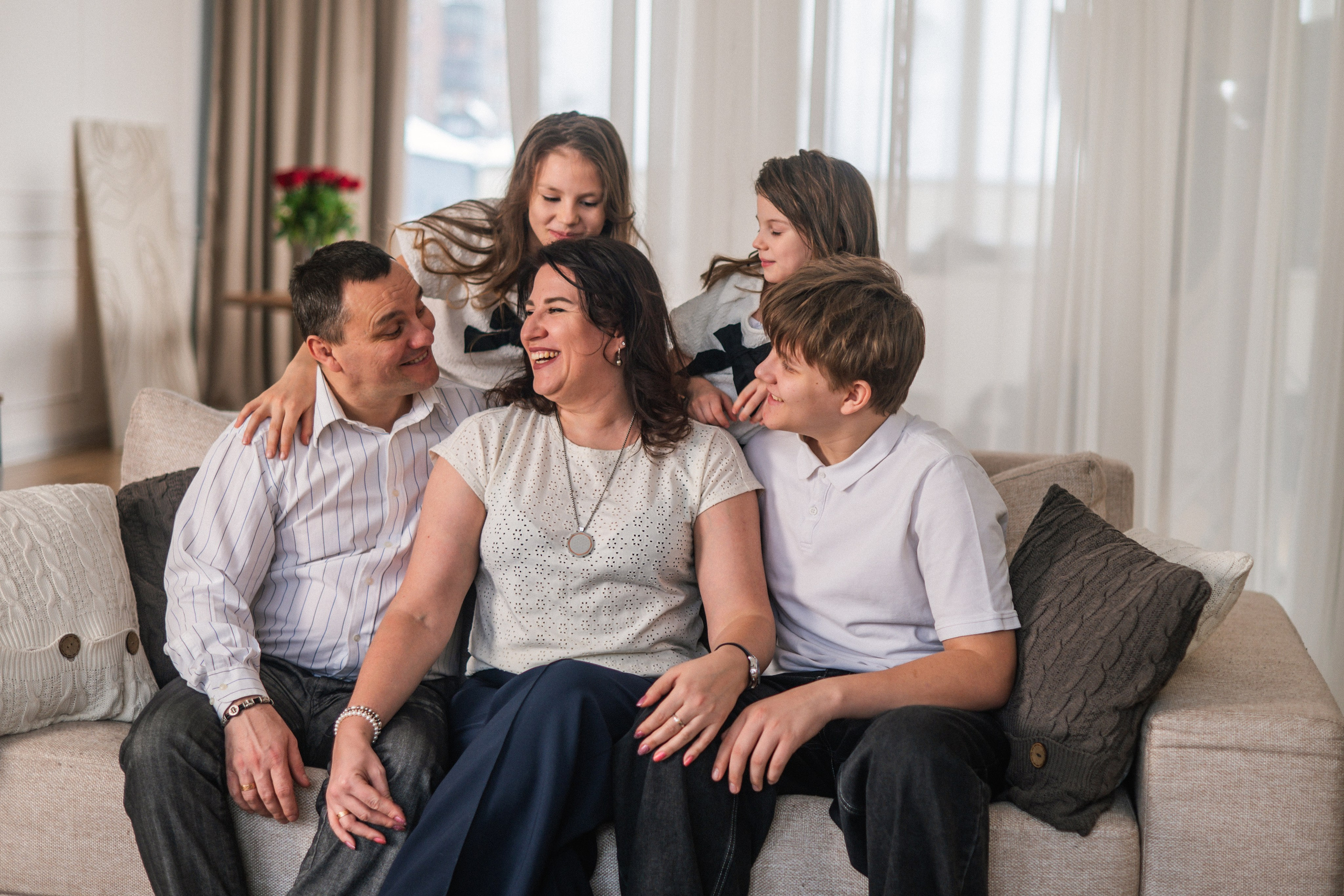 Семейная Фотосессия. Я Ольга Казанцева, фотографирую снимаю ваши киноистории и печатаю фото и цифровые портреты на холсте