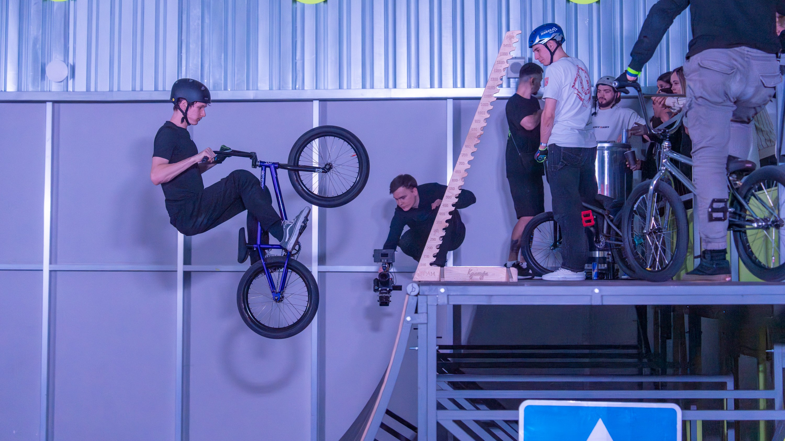 URAM Park. Ночная смена. г. Казань. 26.02.25. Евгений | Спорт Фото в Татарстане