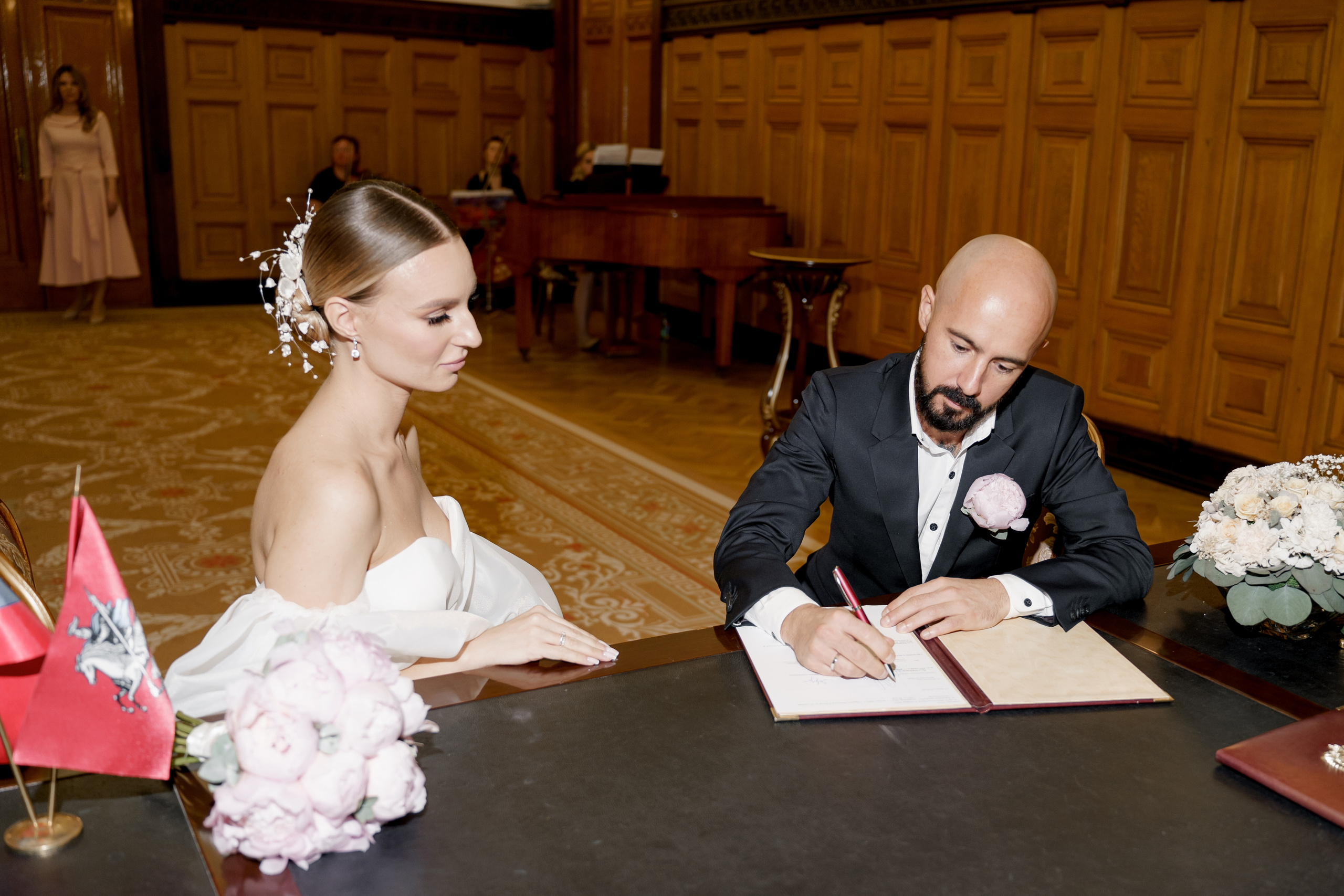 Марриот и грибоедовский загс. Свадебный фотограф Губина Марина