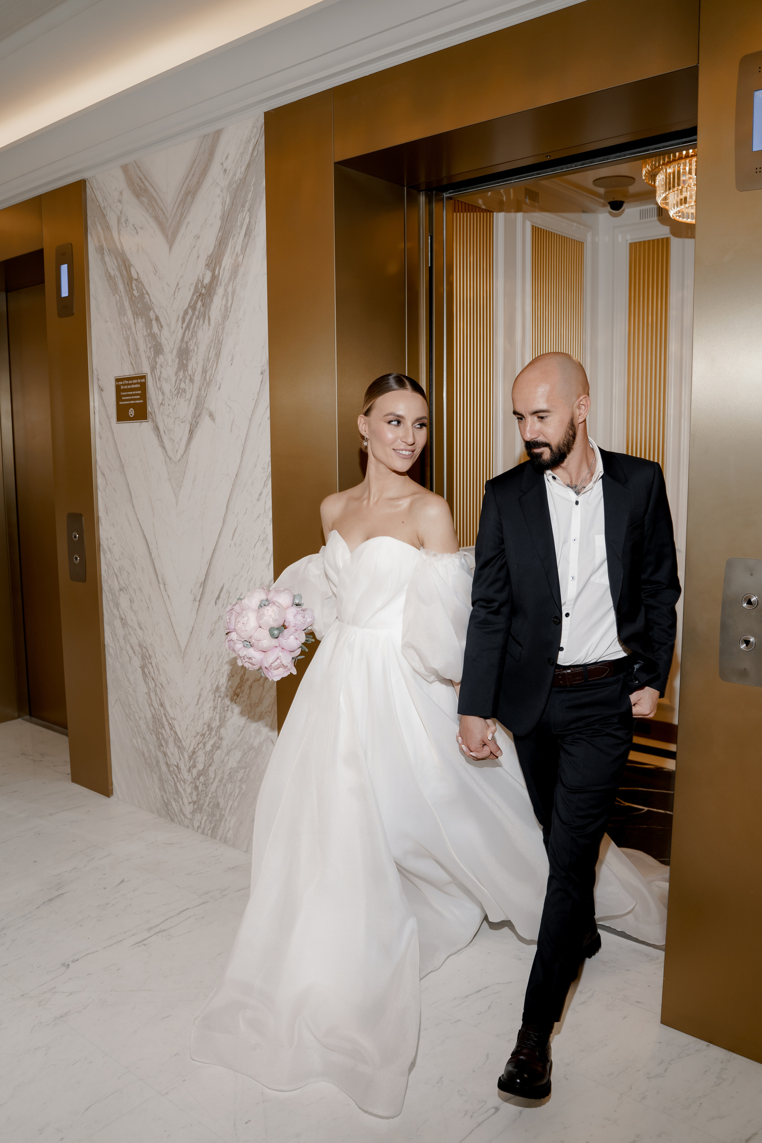 Марриот и грибоедовский загс. Свадебный фотограф Губина Марина