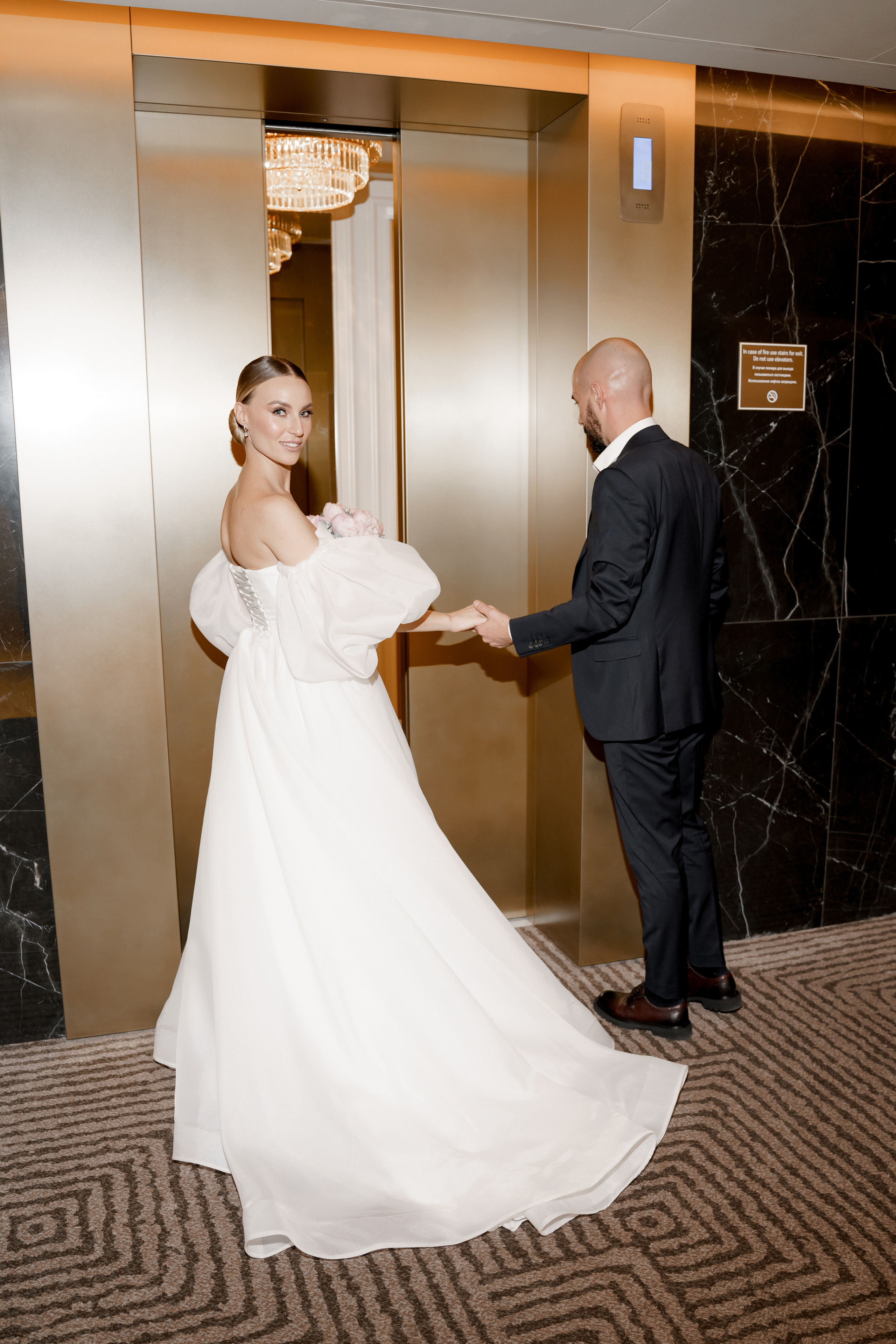 Марриот и грибоедовский загс. Свадебный фотограф Губина Марина