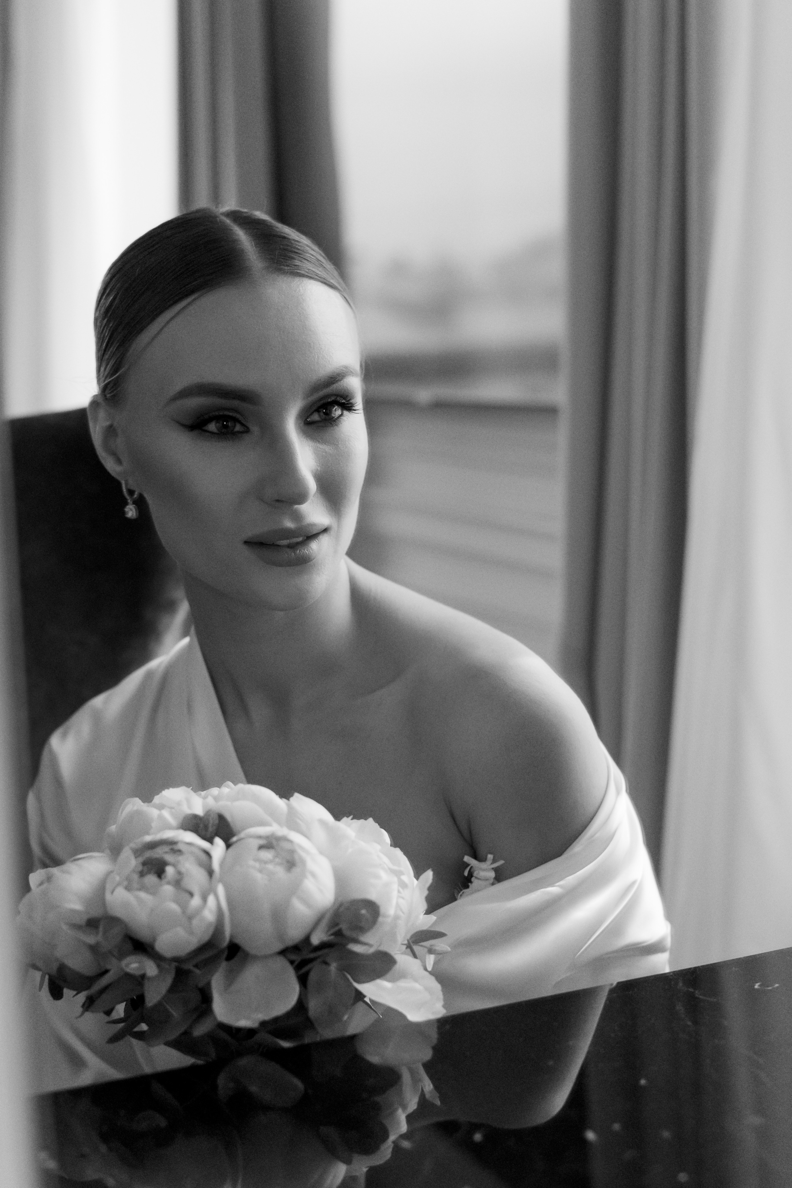 Марриот и грибоедовский загс. Свадебный фотограф Губина Марина