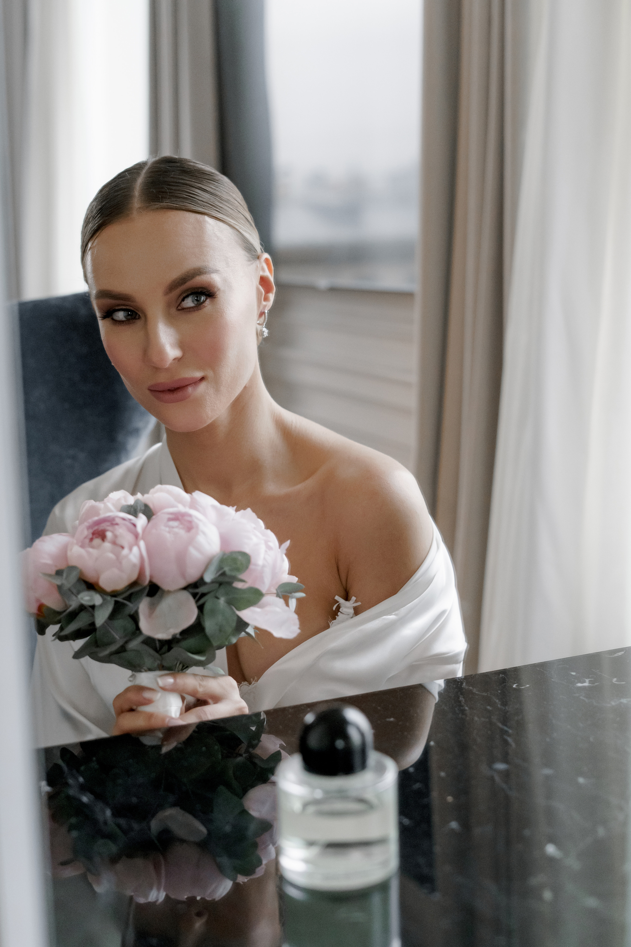 Марриот и грибоедовский загс. Свадебный фотограф Губина Марина