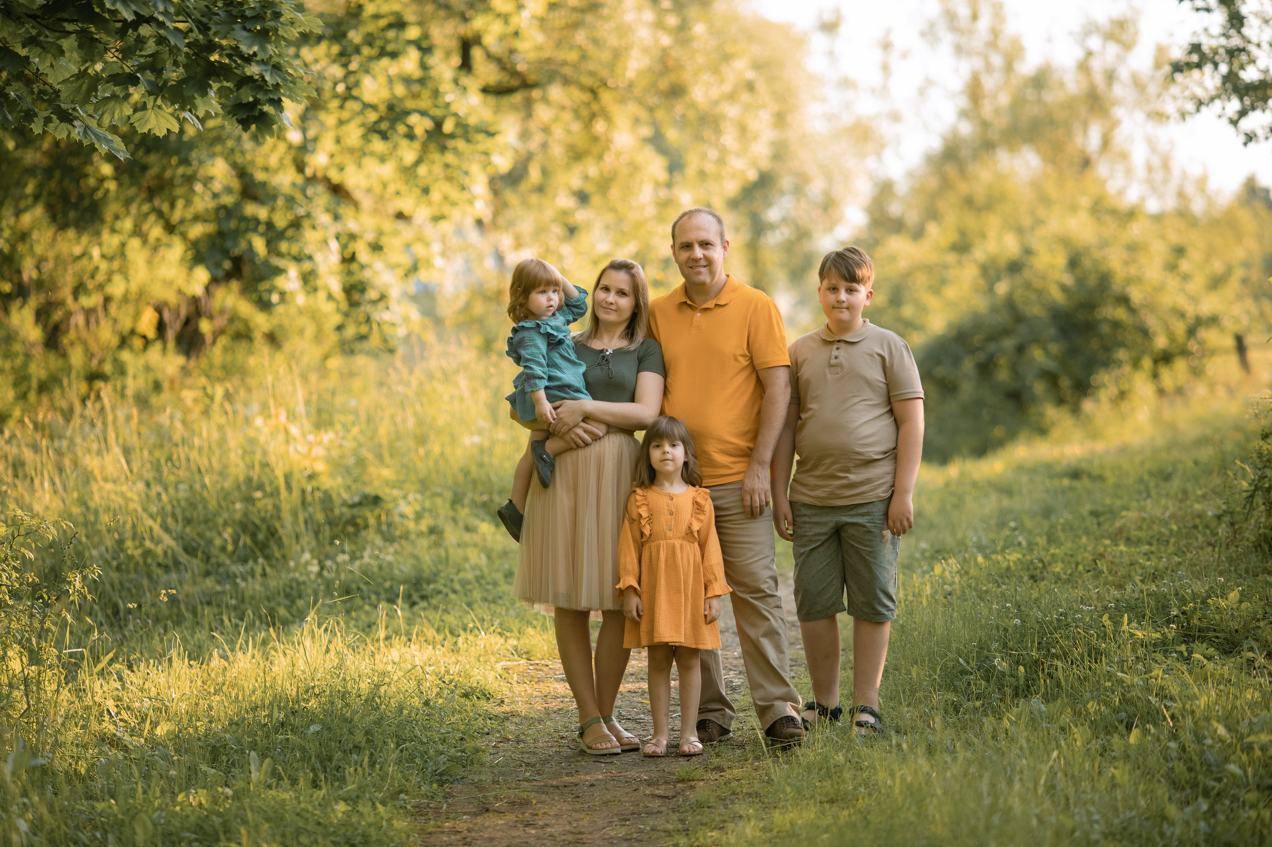 Фотопрогулка для семьи Ларисы и Георгия в Ясной Поляне. Женский семейный фотограф Тула Москва Захарова Анна