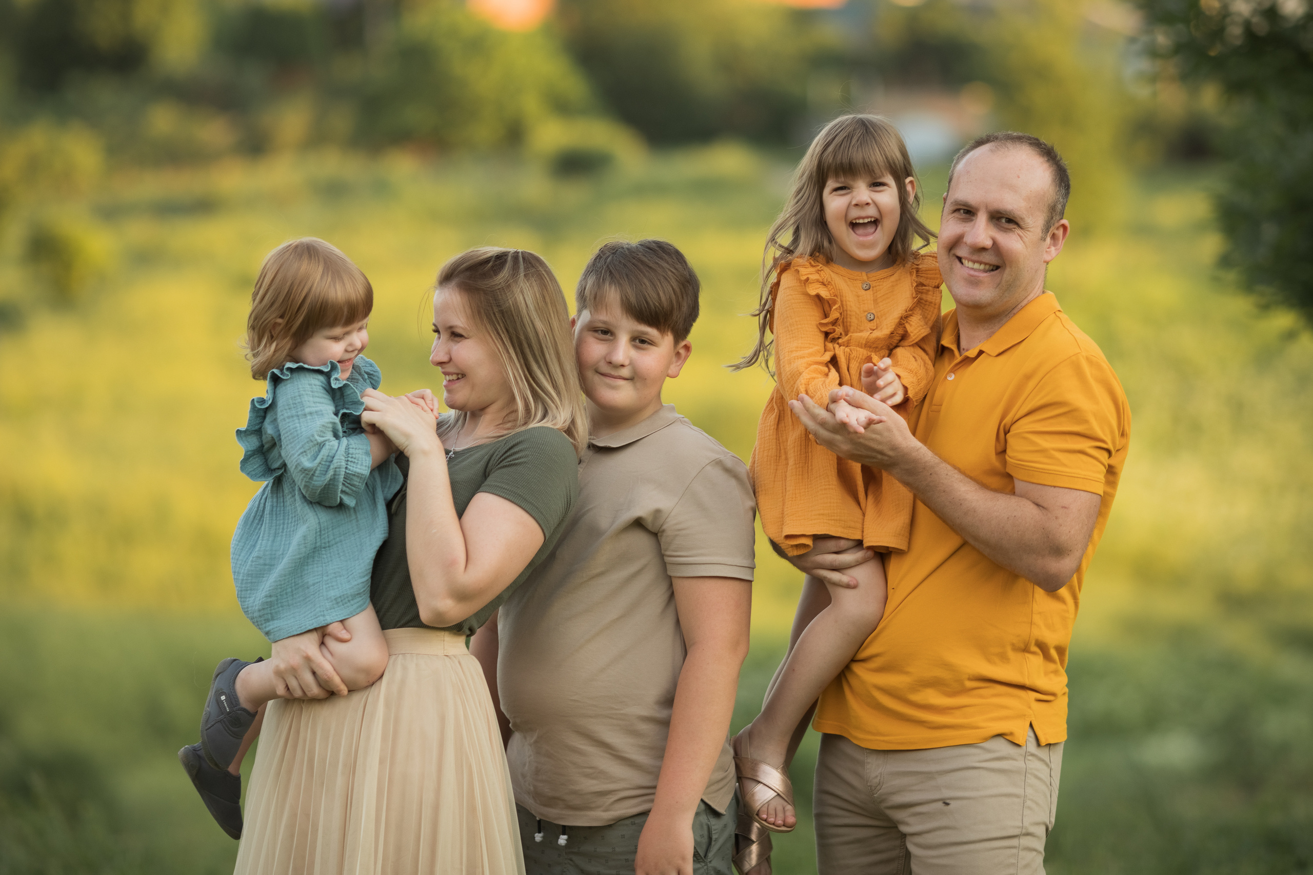 Фотопрогулка для семьи Ларисы и Георгия в Ясной Поляне. Женский семейный фотограф Тула Москва Захарова Анна