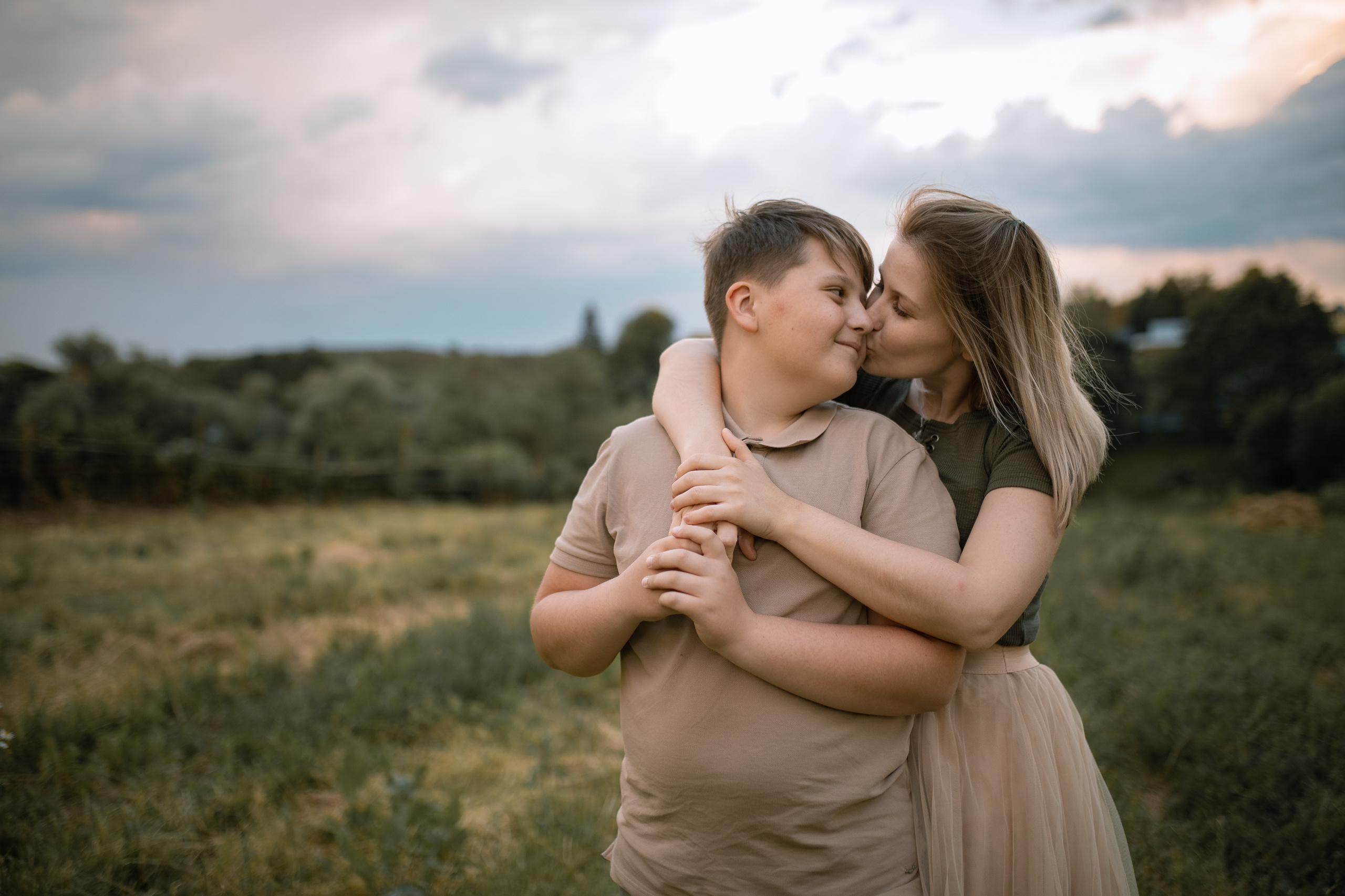 Фотопрогулка для семьи Ларисы и Георгия в Ясной Поляне. Женский семейный фотограф Тула Москва Захарова Анна