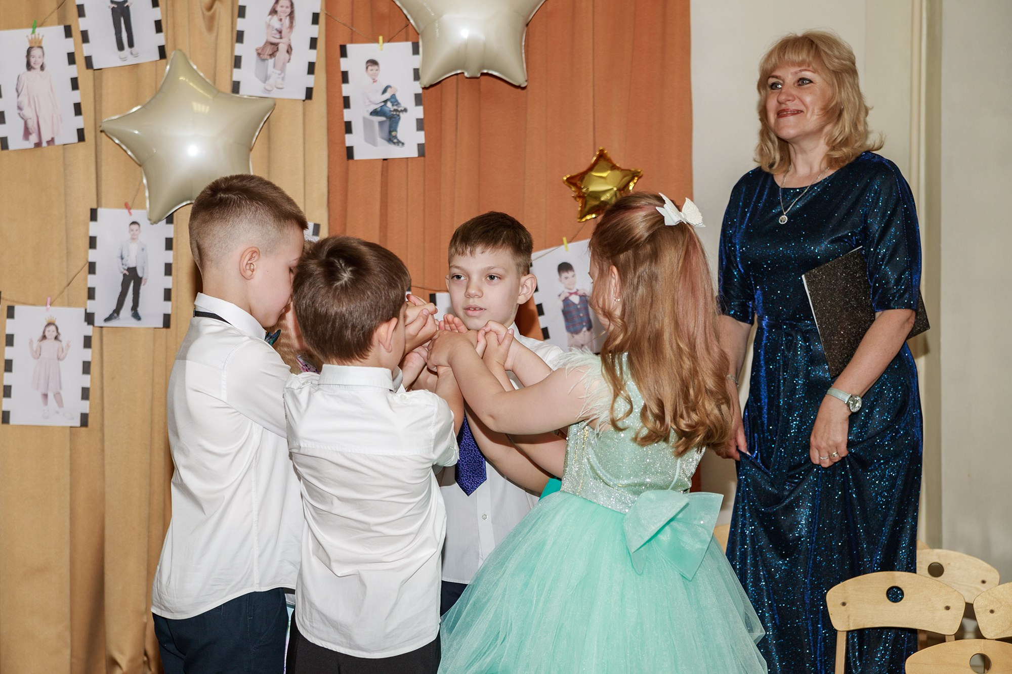 Съёмка Выпускного в садике. Фотограф-дизайнер, семейный фотограф, фуд-фотограф в Москве и Московской области Лаврова Анна