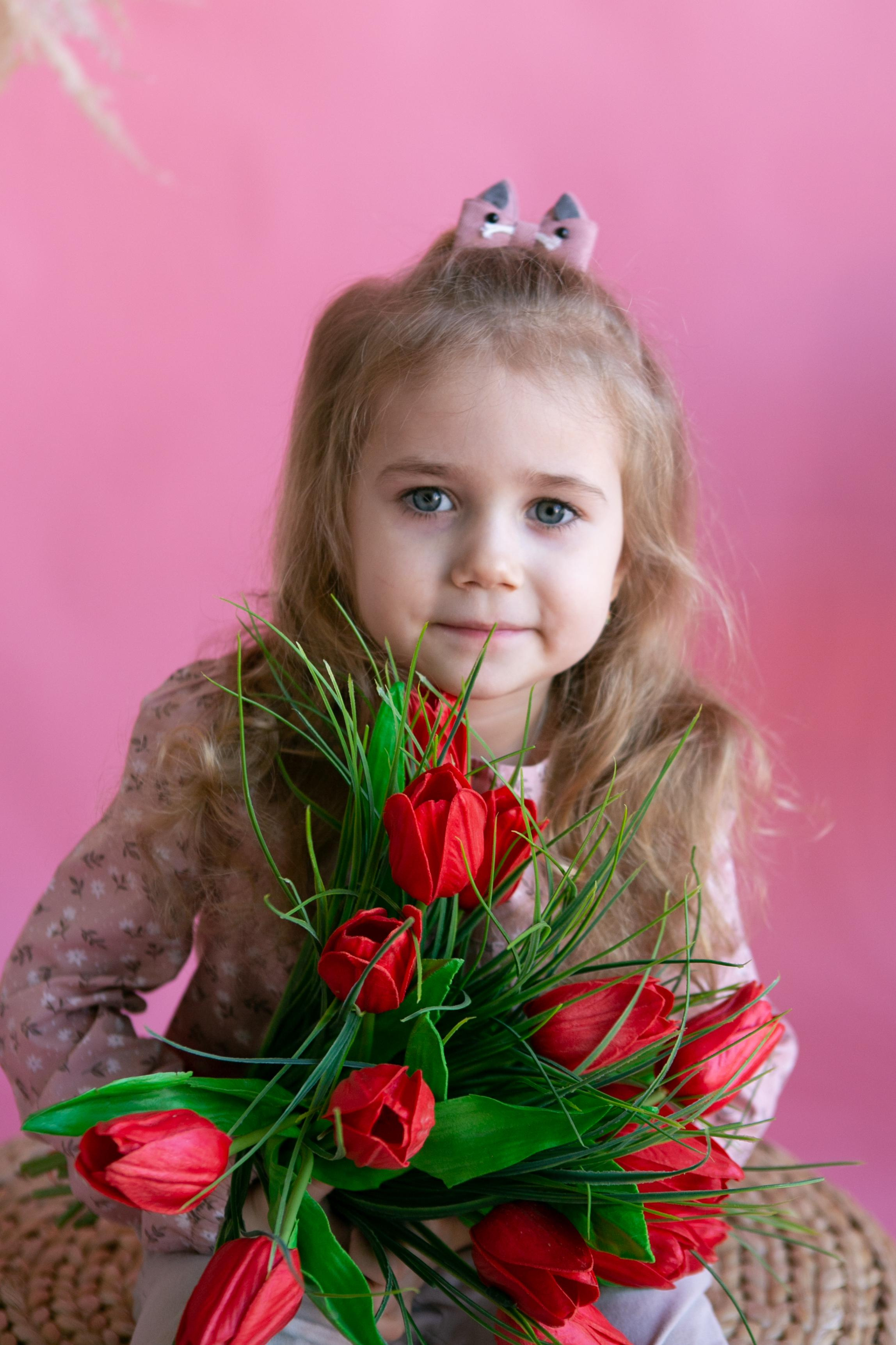 Школьная фотосессия в Омске. Выпускники. 4 класс. Фотосессия для выпускного альбома в Омске. Школьный фотограф в Омске. Фотограф Наталья Стаг в Омске. Фотографирую в разных стилях в разных студиях, а так же в школах и садах. Печатаю выпускные фотоальбомы