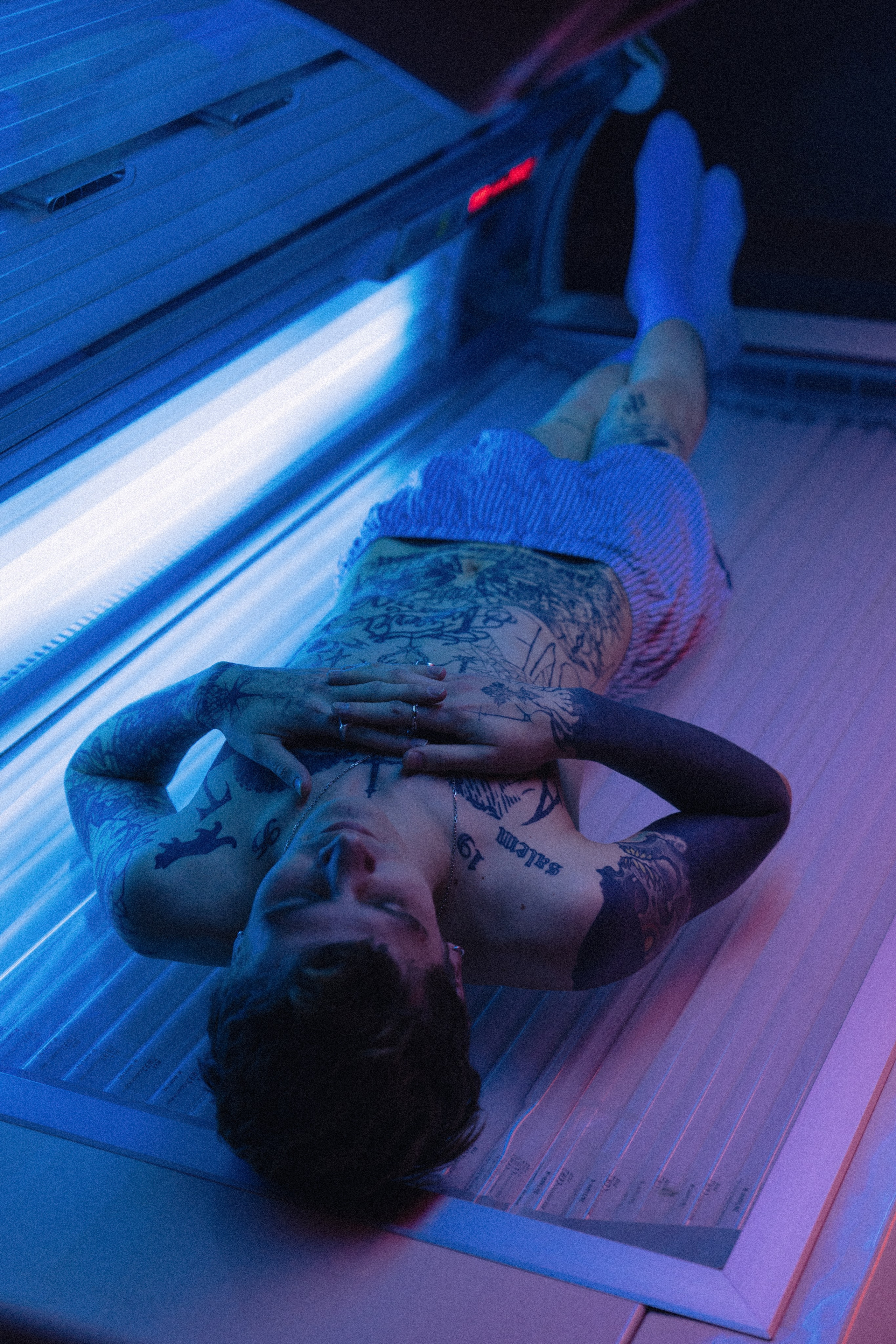 Loweliness. Backstage. @tomrus: Рустам Шагиморданов — фотограф