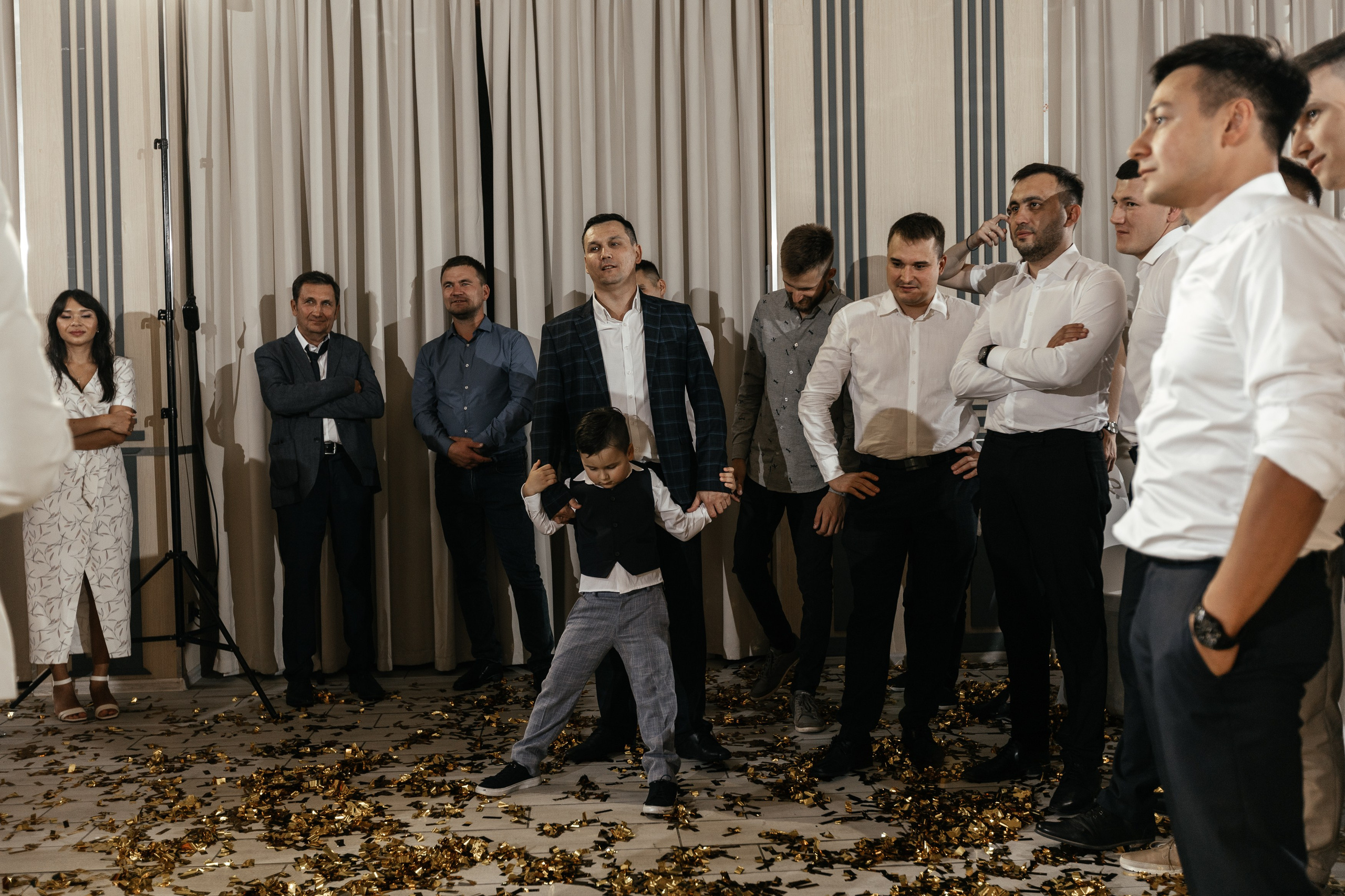 Свадебный фотограф Уфа — Руслан ГабдлисламовЖивые эмоции, красивые кадры, воспоминания на всю жизнь.Работаю по всей Республике Башкортоста. Свадебный фотограф Уфа Руслан Габдлисламов