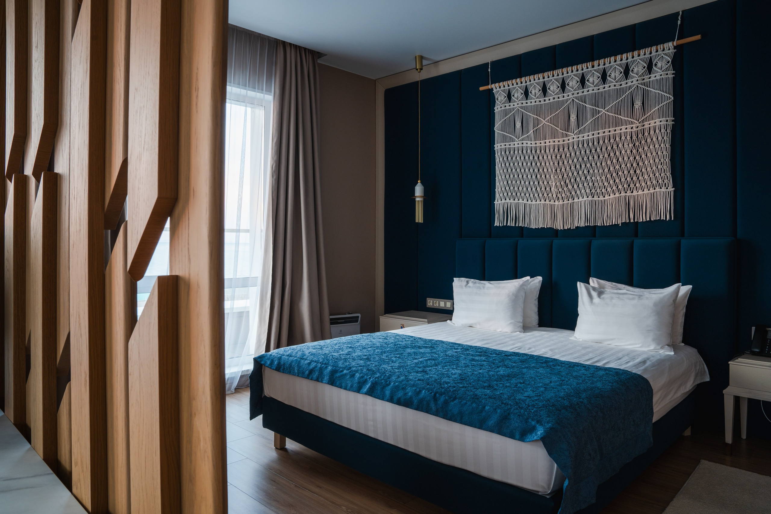 Пример реализации культурного кода. Иван Зайцев (IZIART) — создание культурного кода через фото и видео