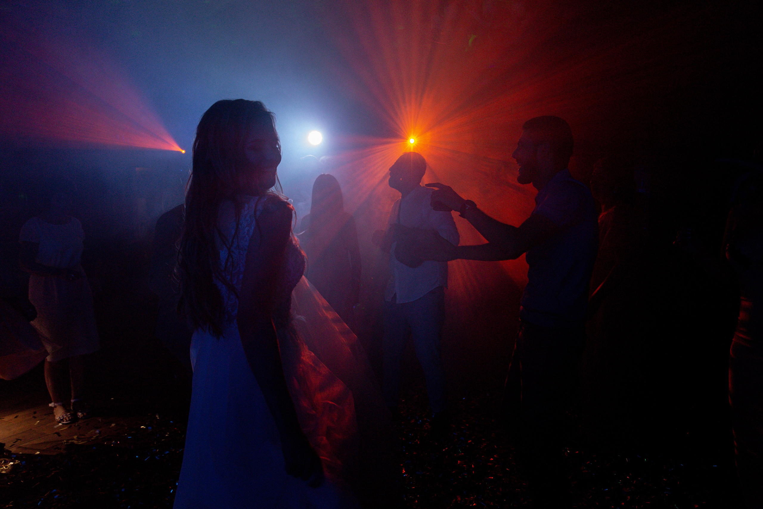 Совместное утро жениха и невесты в пижамах. Свадебный фотограф и видеограф Краснодар, Ростов, Сочи, Новороссийск