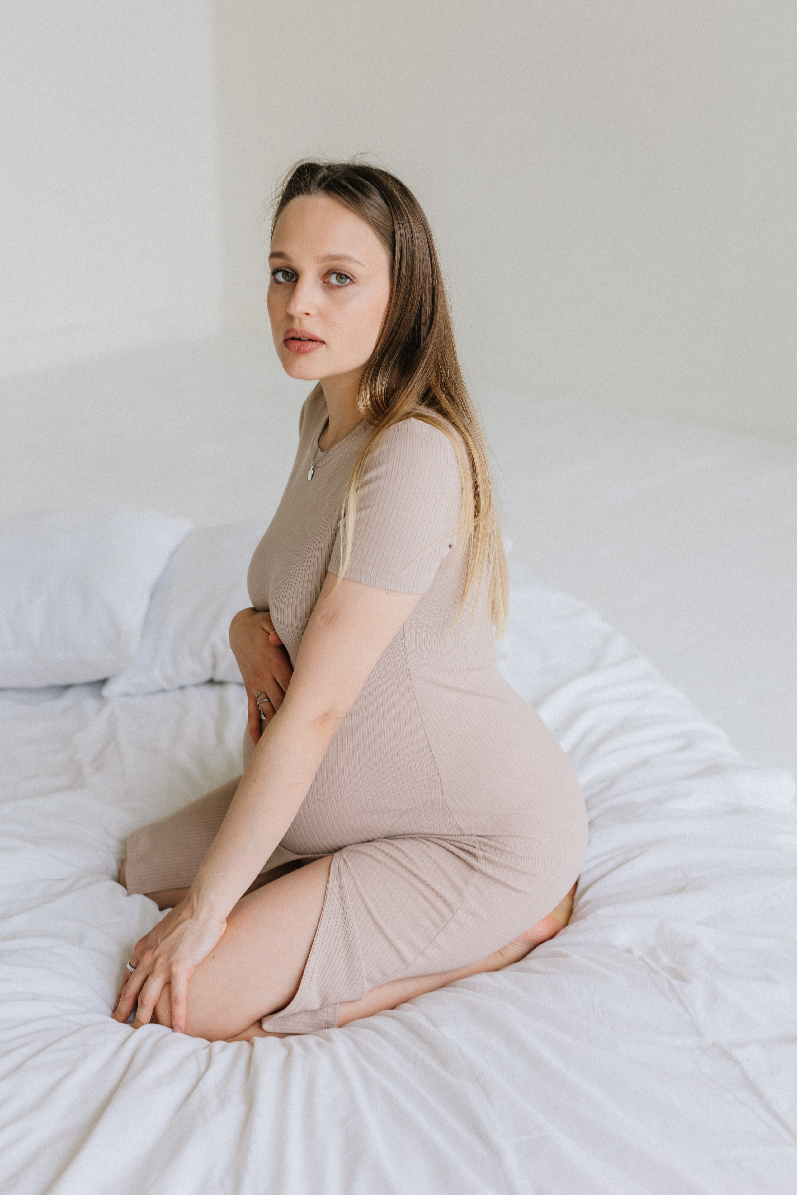 Беременность в интерьерном зале. Семейный фотограф Обнинск