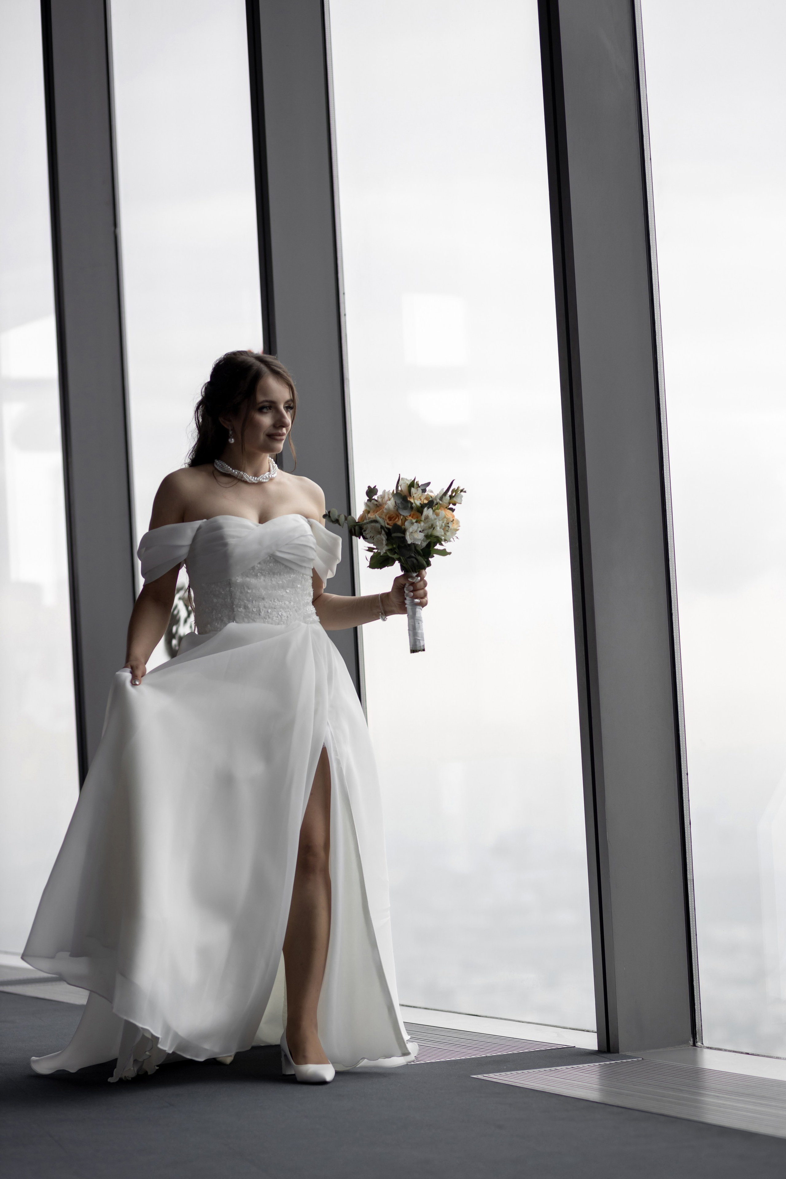 Свадьба в Москва-Сити панорама 360, фотосессия невесты