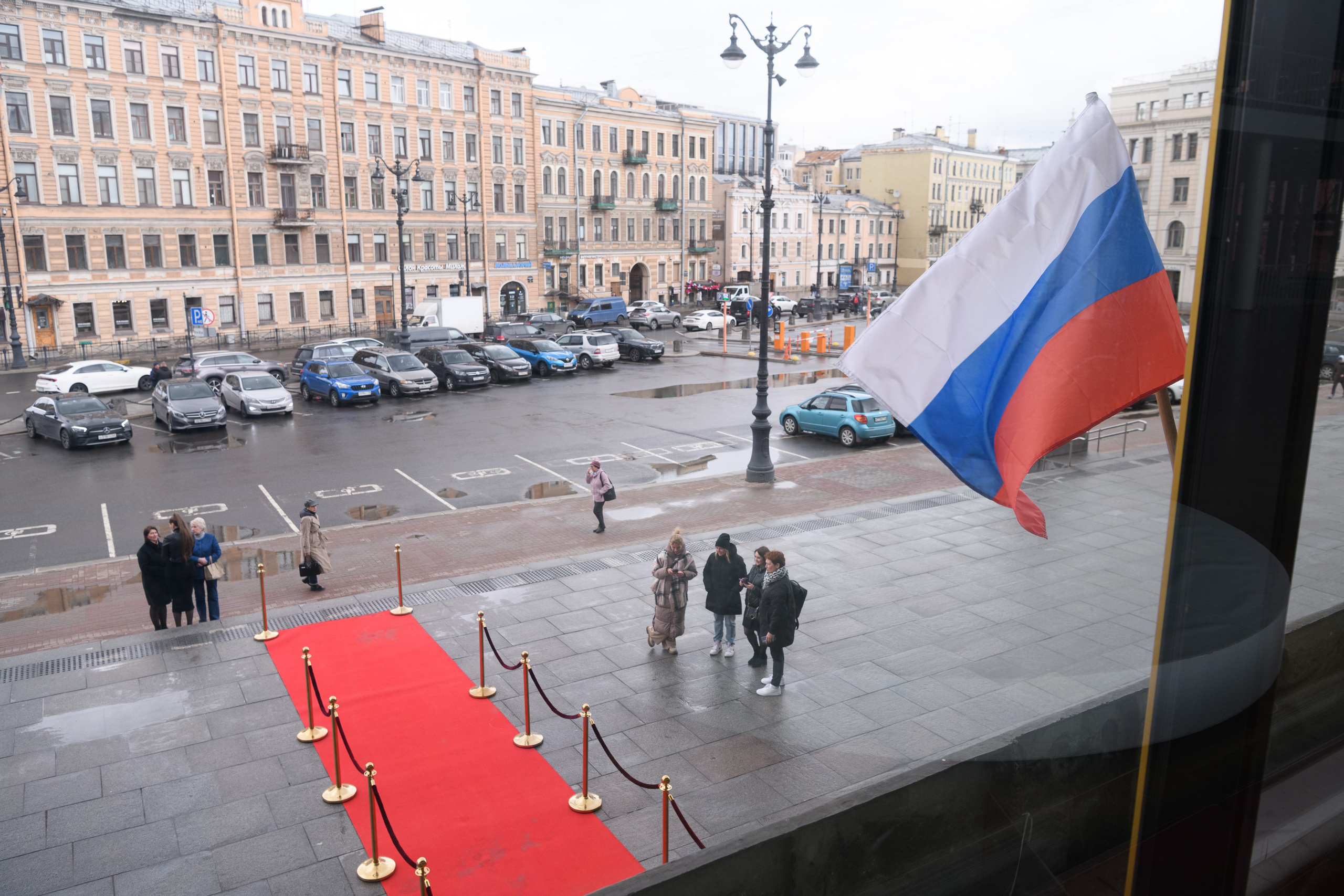 23 апреля, часть 1, БКЗ Октябрьский, г. Санкт-Петербург. Золотое яблочко