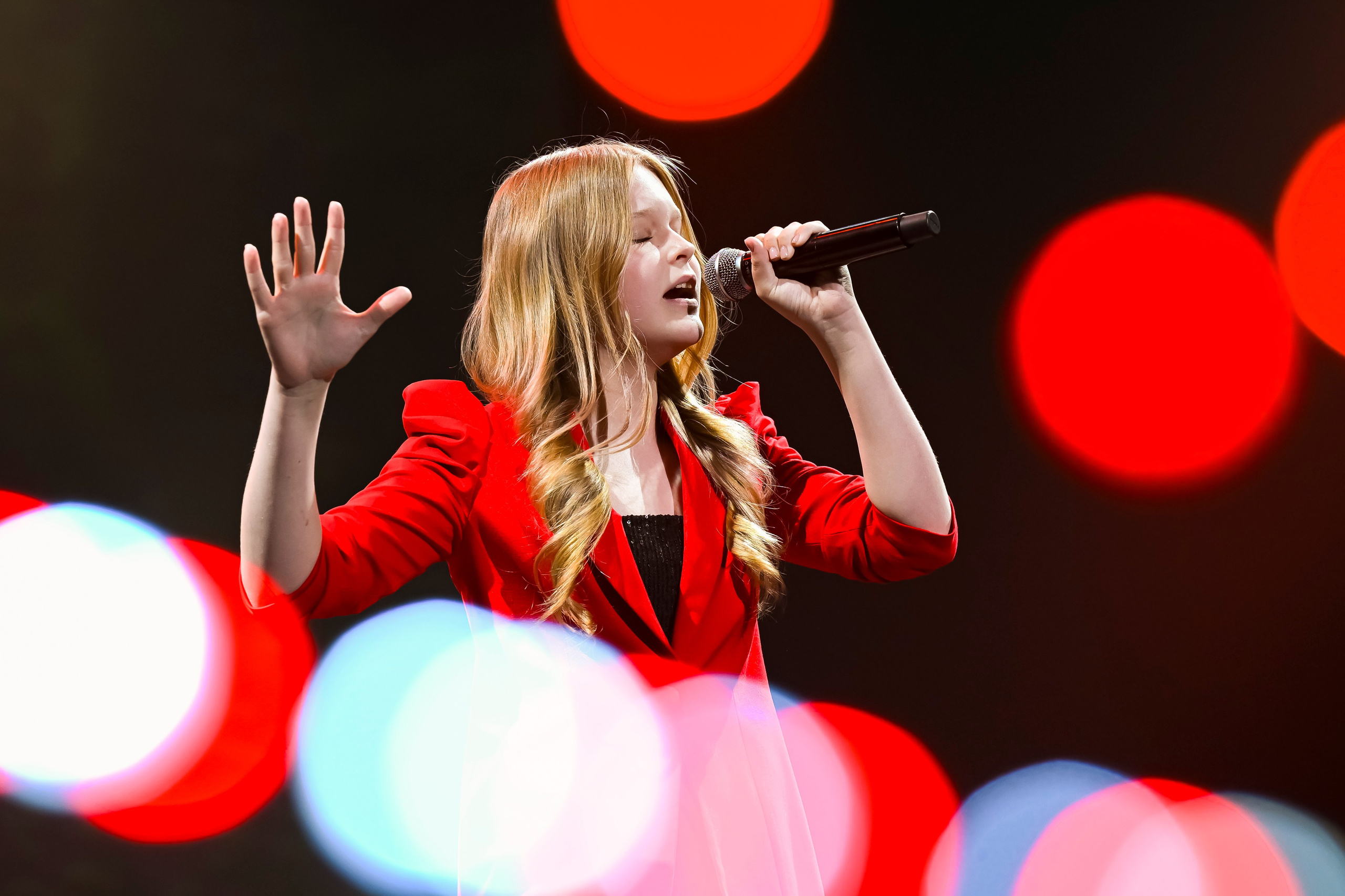 23 апреля, часть 1, БКЗ Октябрьский, г. Санкт-Петербург. Золотое яблочко