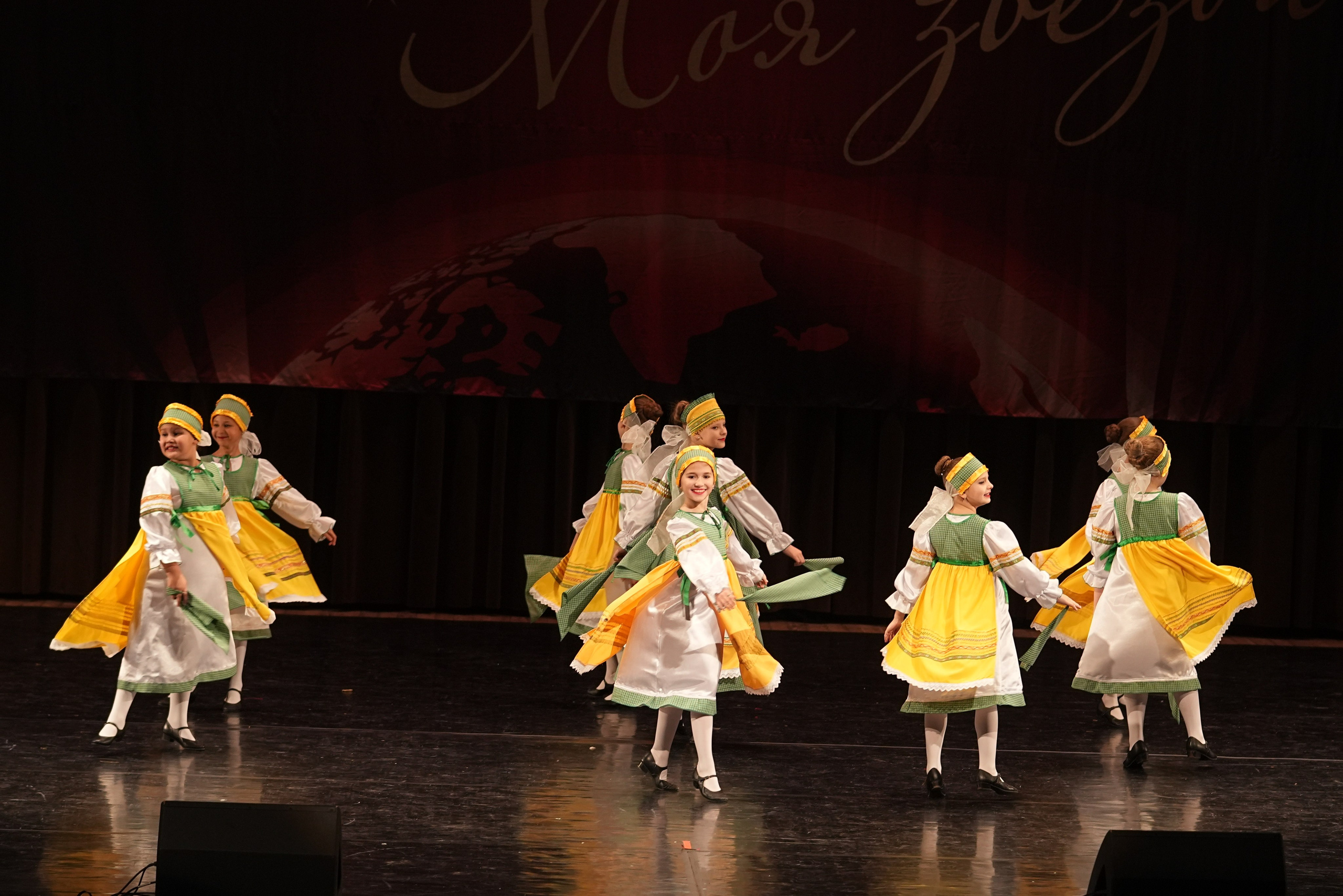 7 декабря, блок 3, г. Москва. Золотое яблочко