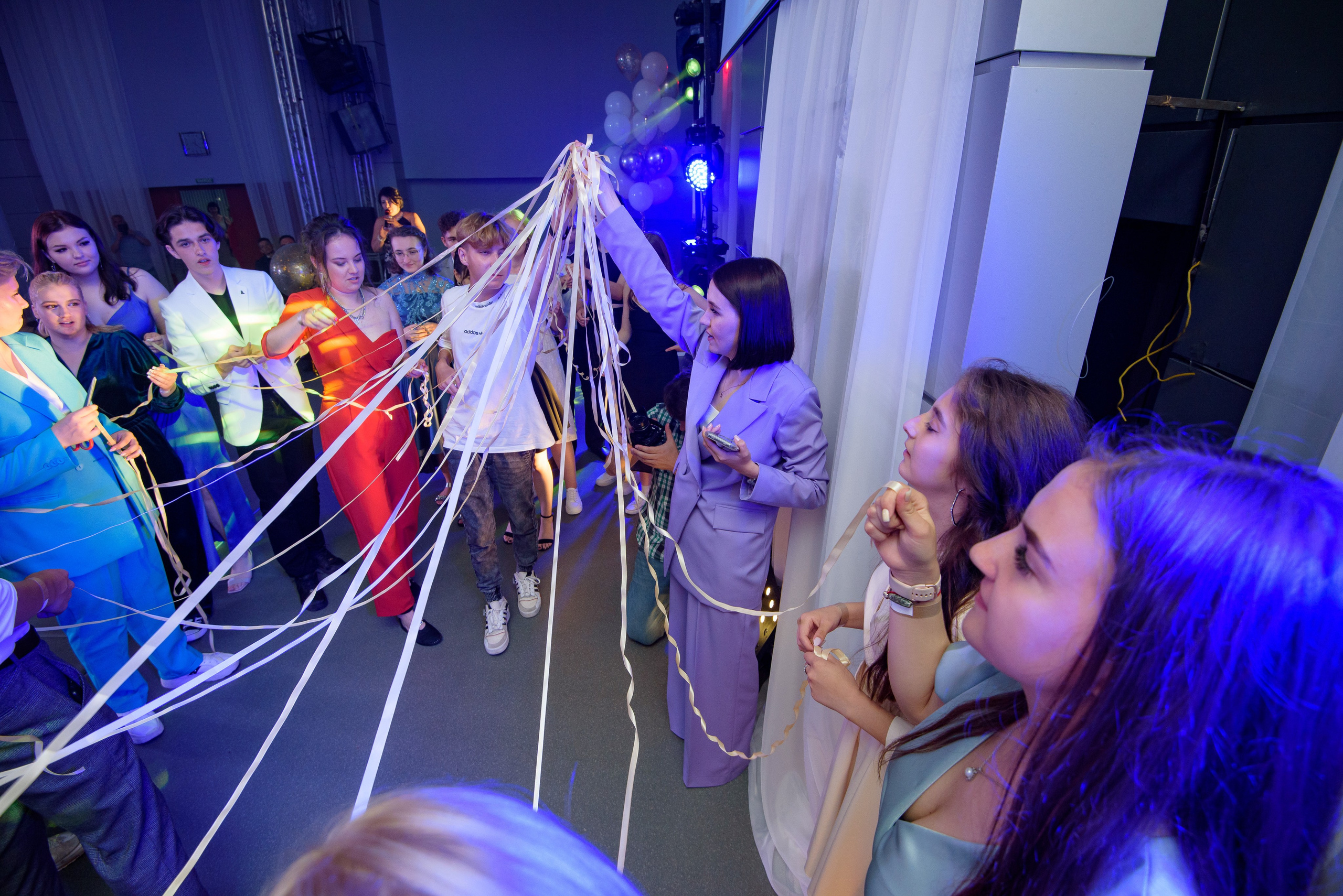 Выпускной 9-11классы. Выпускные книги Анапа Новороссийск Краснодар