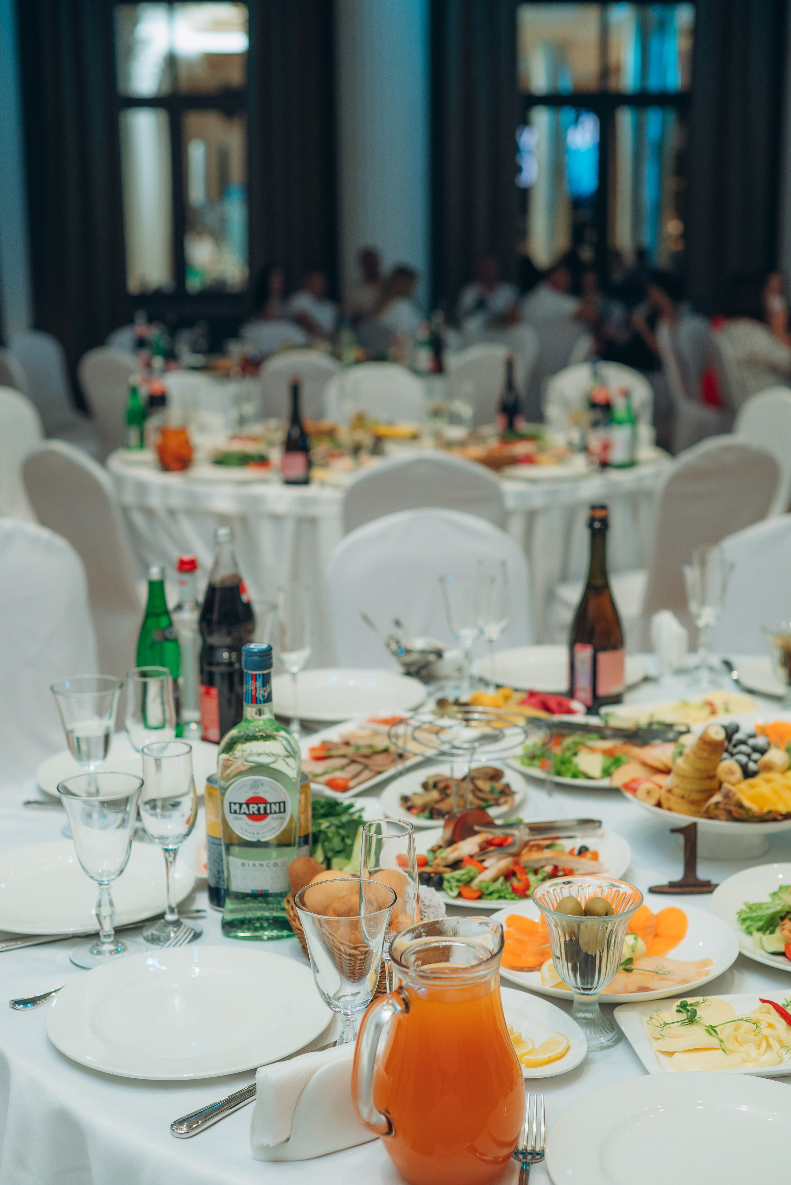 Выпускной 9-11классы. Выпускные книги Анапа Новороссийск Краснодар