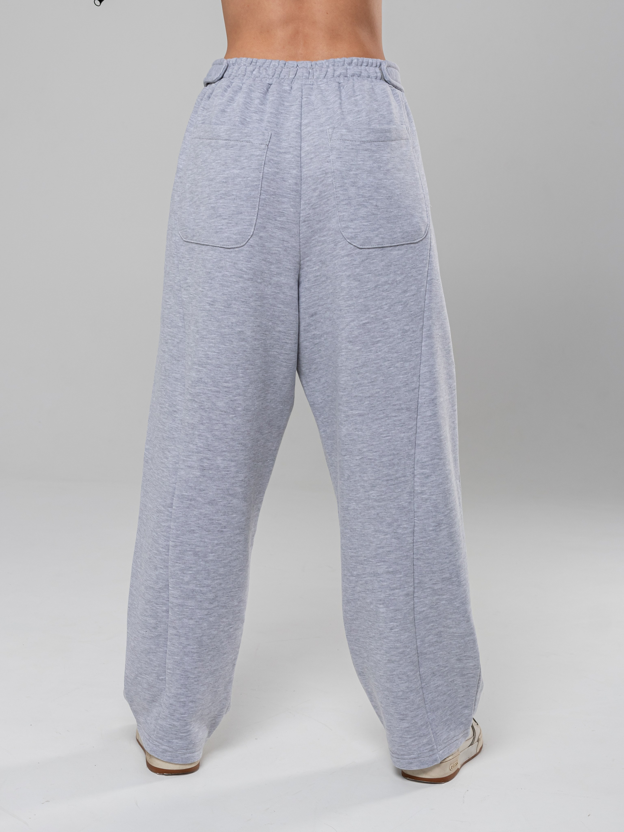 Худи и штаны. Фотограф в Краснодаре Арина Кудряшова