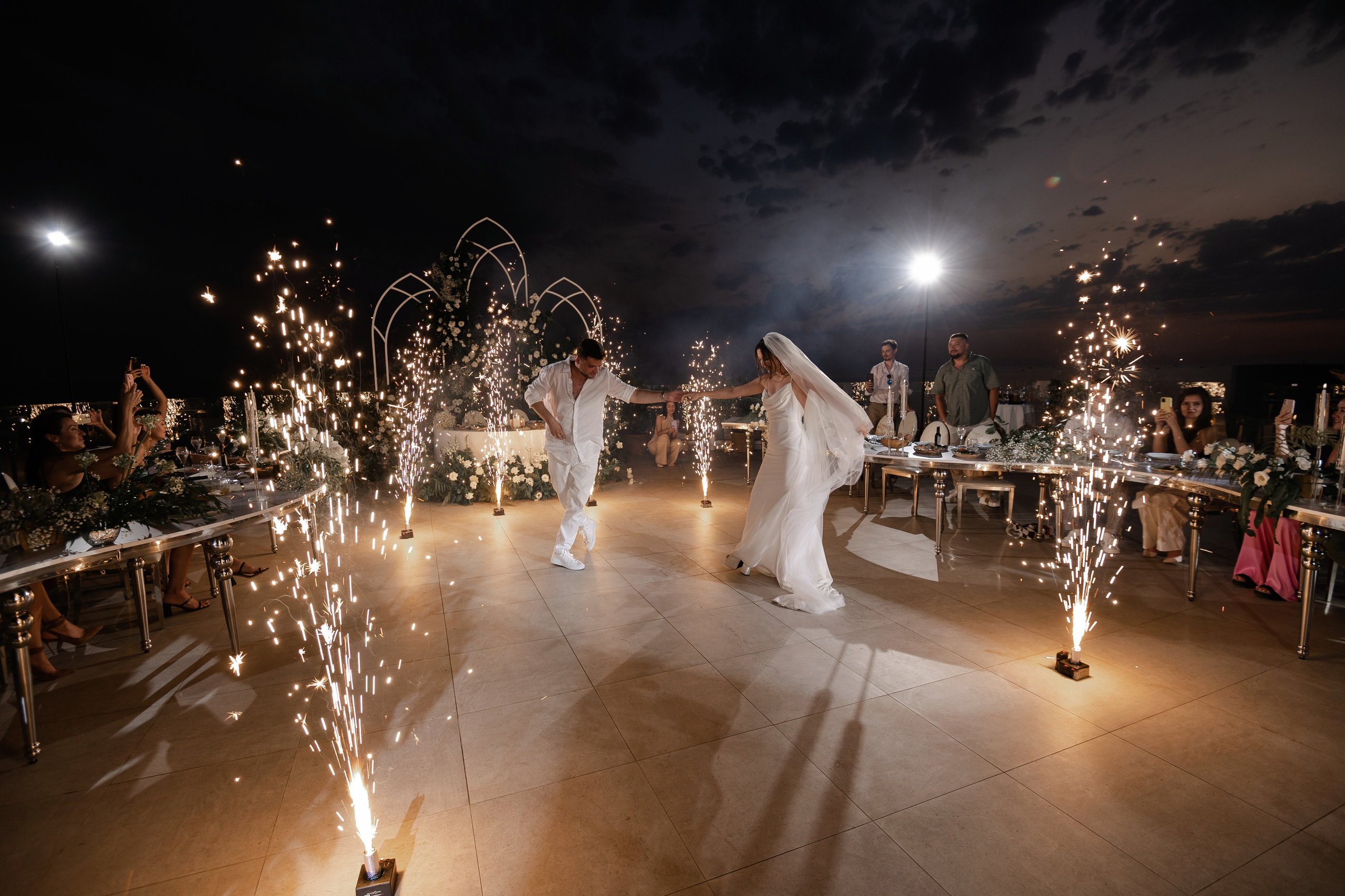 Свадебный фотограф в Сочи Адлере Максимов Максим. Свадебный фотограф в Ростове Максимов Максим