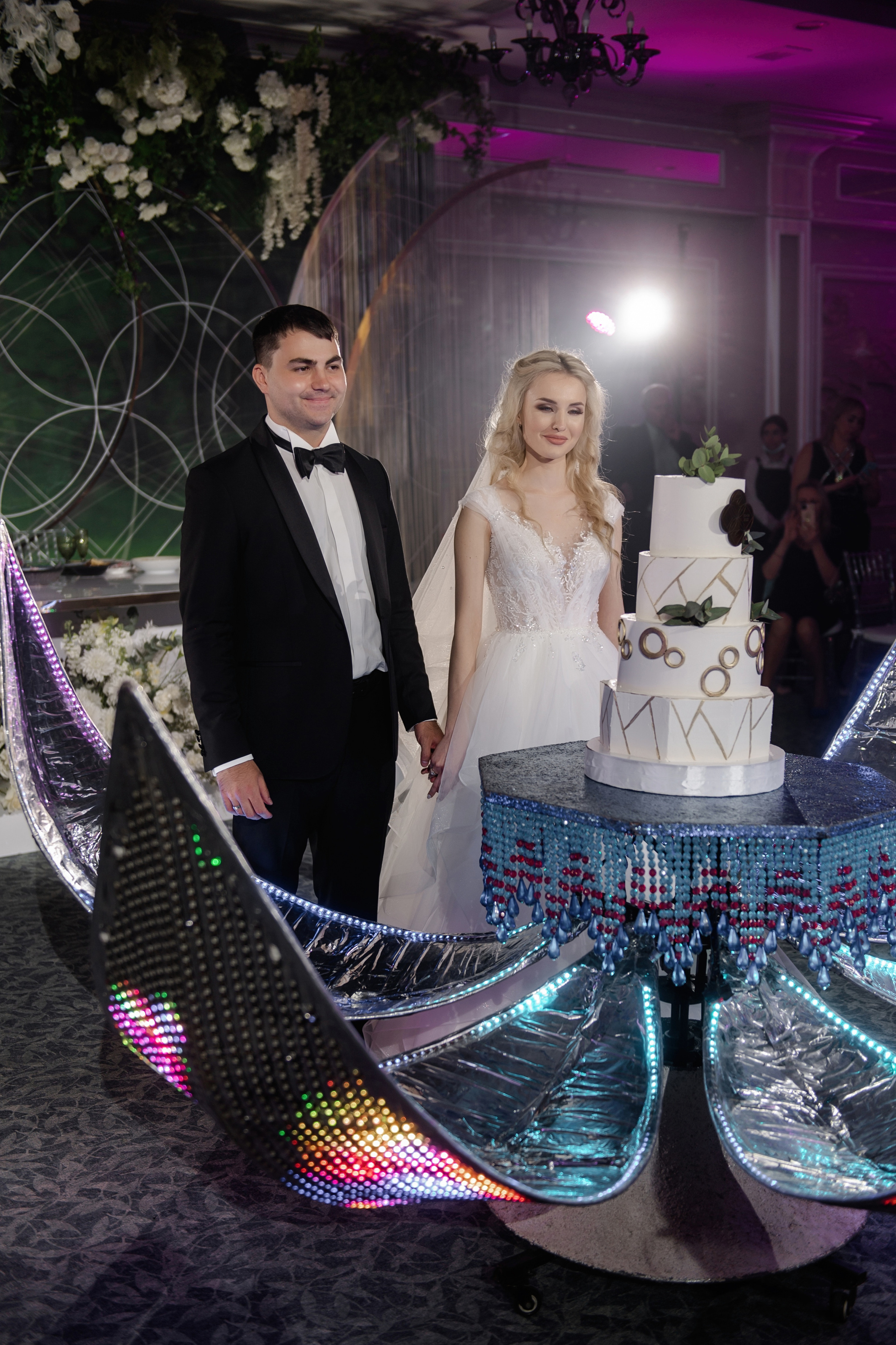 Свадебный фотограф Ростов Графский Парк. Свадебный фотограф в Ростове Максимов Максим