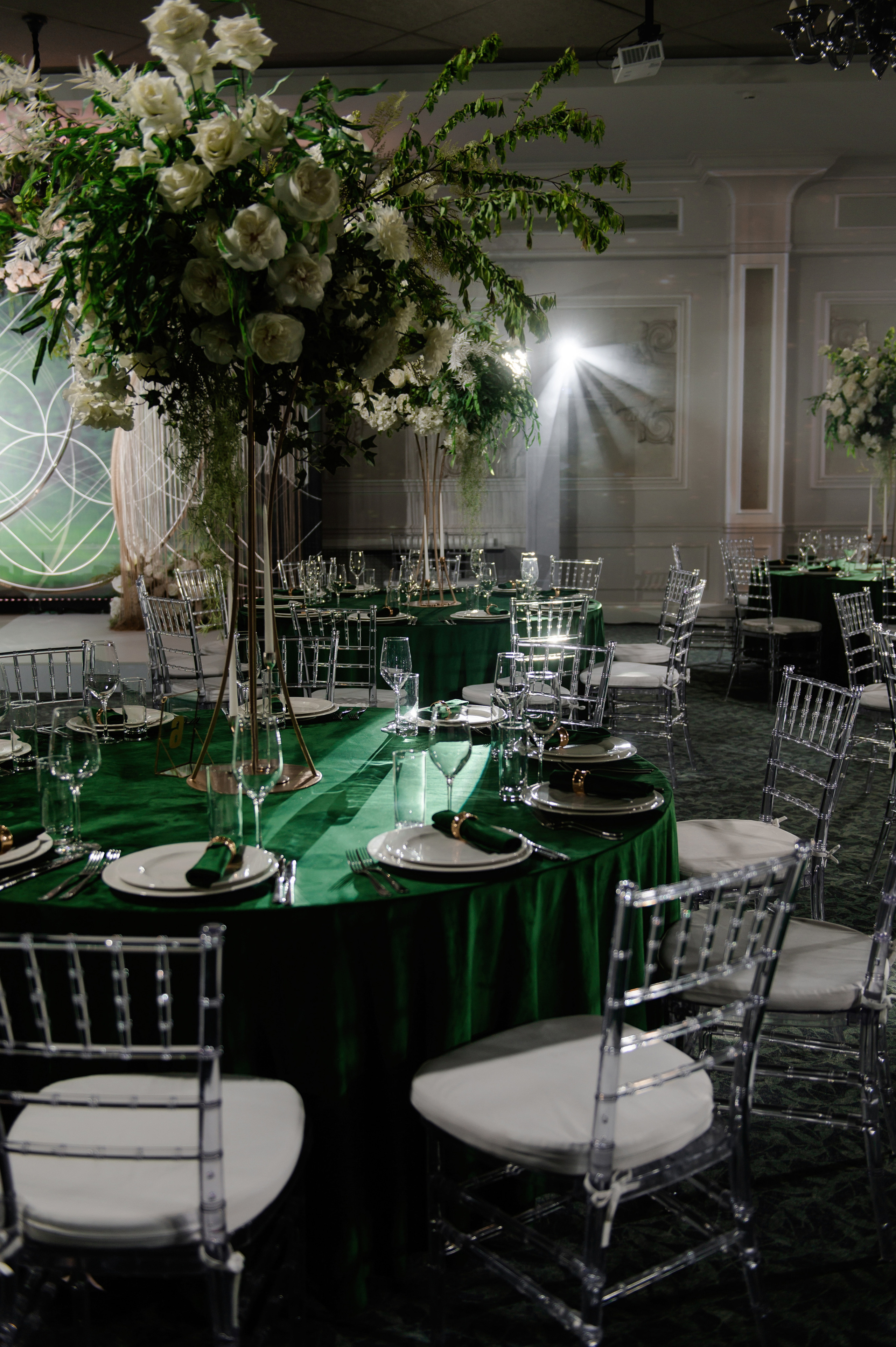 Свадебный фотограф Ростов Графский Парк. Свадебный фотограф в Ростове Максимов Максим