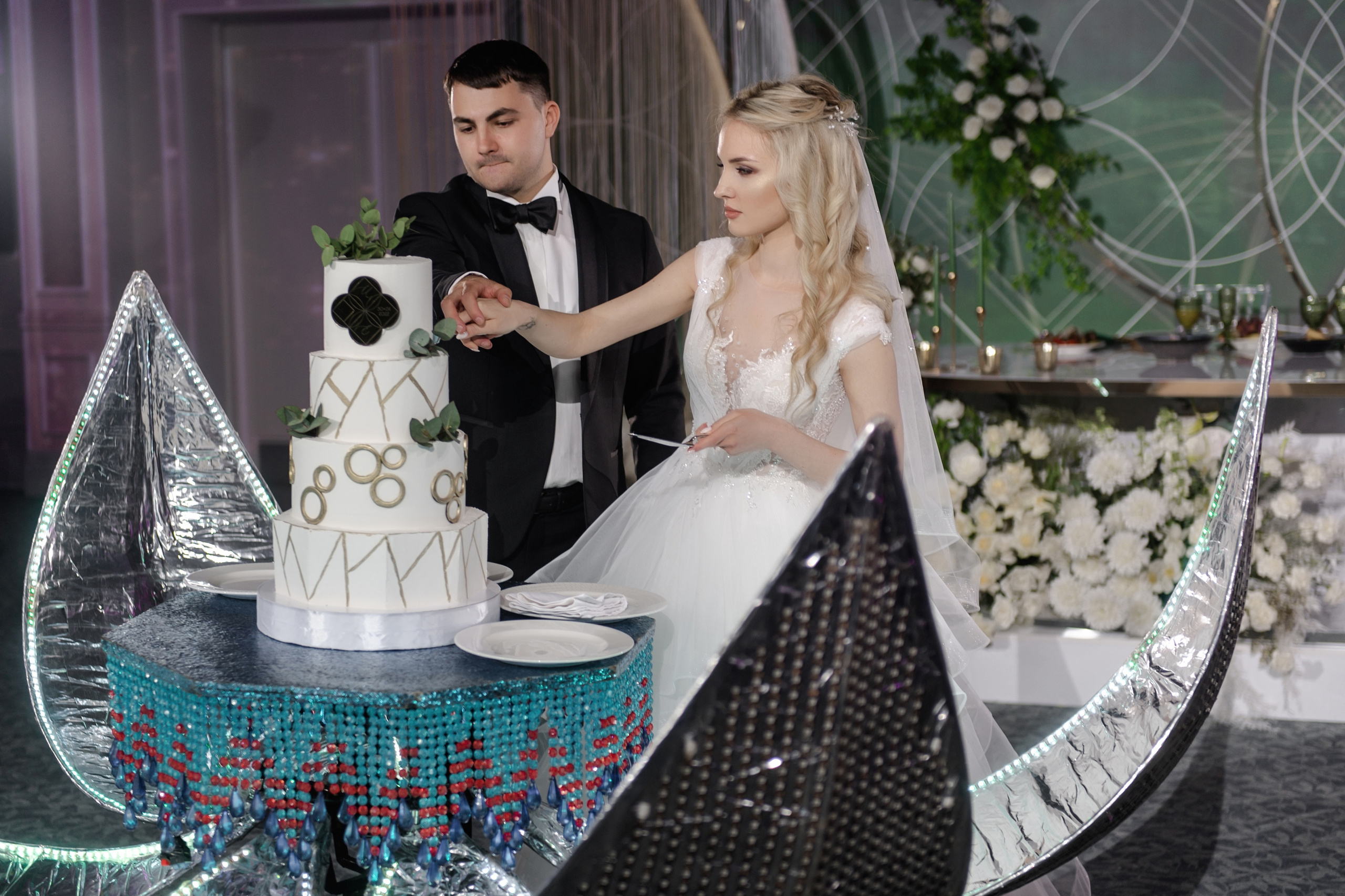 Свадебный фотограф Ростов Графский Парк. Свадебный фотограф в Ростове Максимов Максим