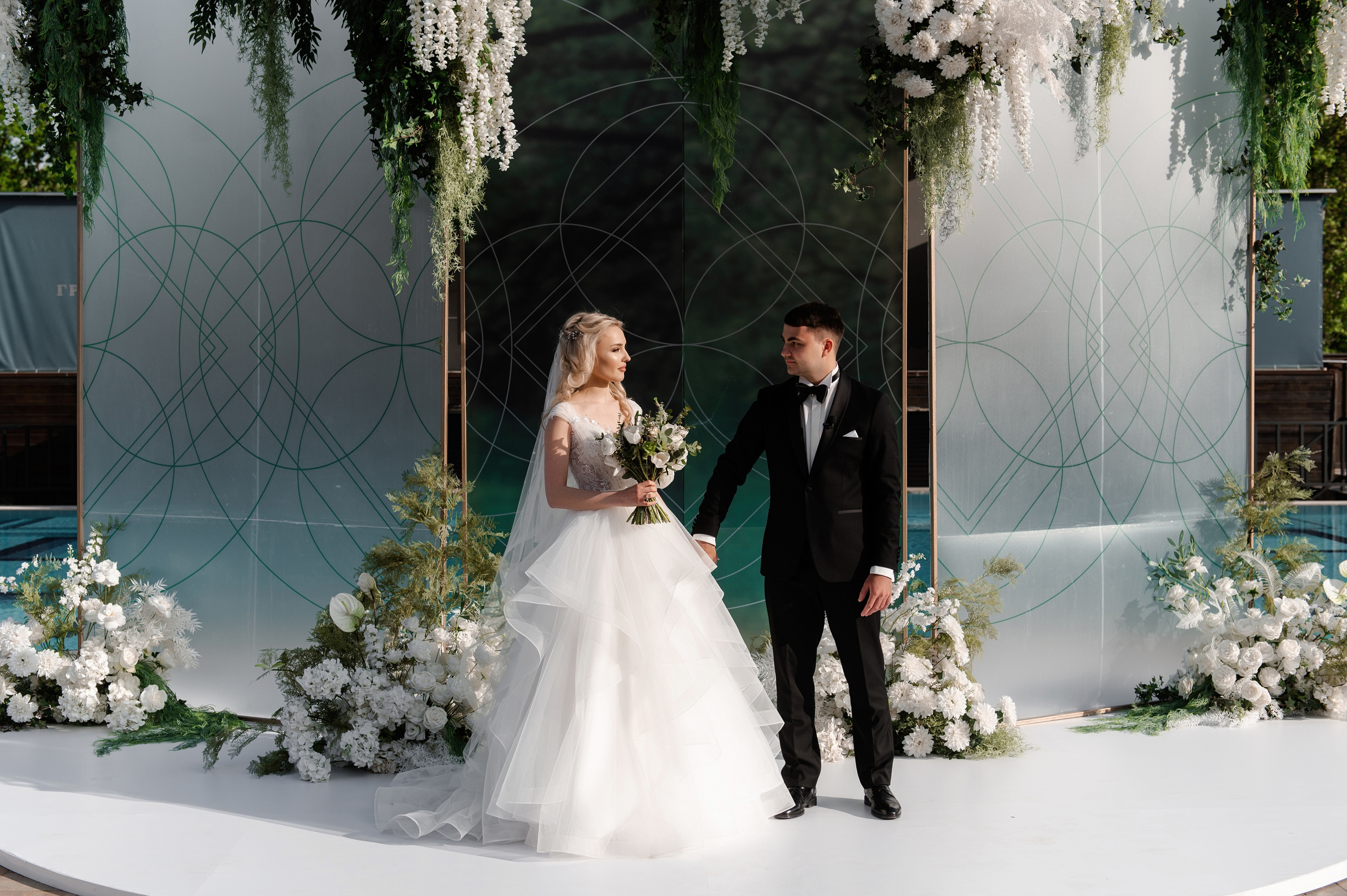 Свадебный фотограф Ростов Графский Парк. Свадебный фотограф в Ростове Максимов Максим