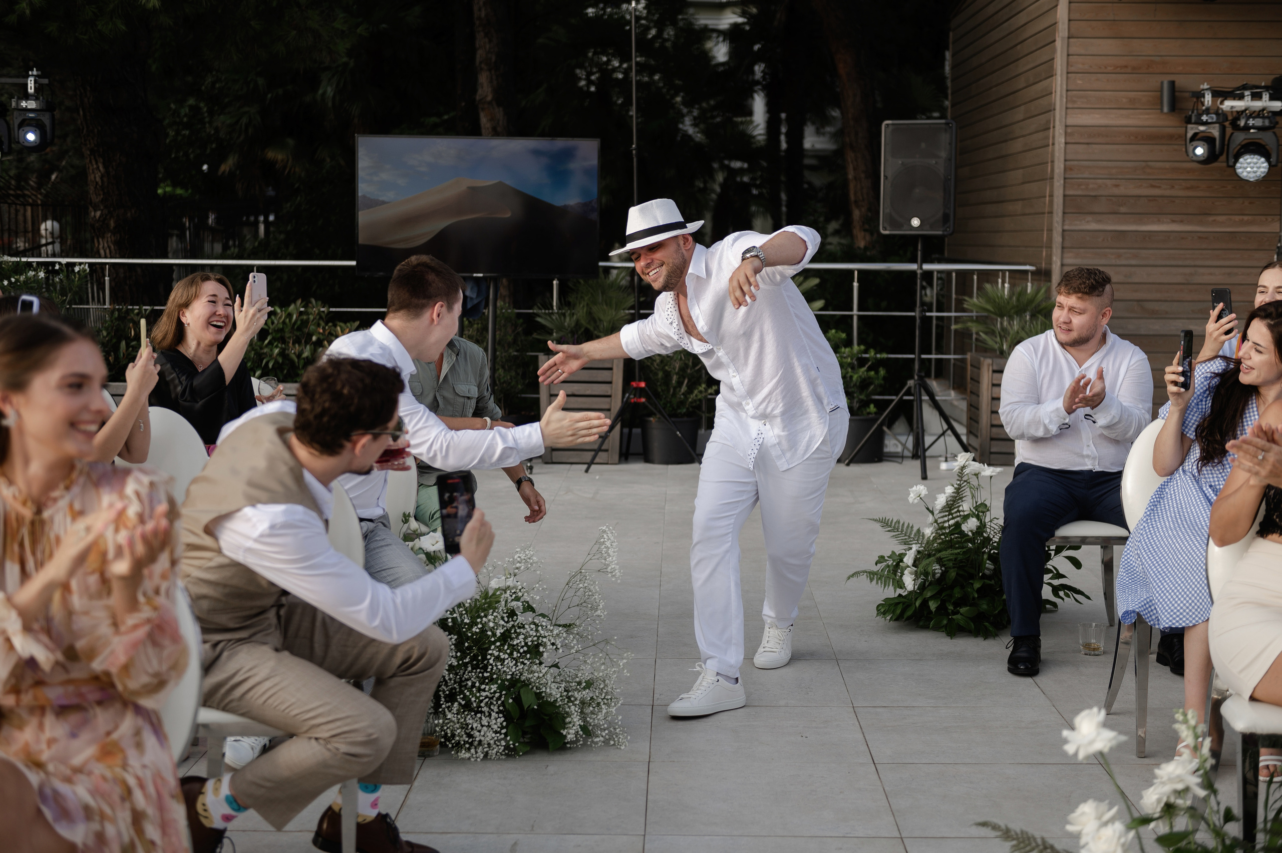 Свадебный фотограф в Сочи Адлере Максимов Максим. Свадебный фотограф в Ростове Максимов Максим