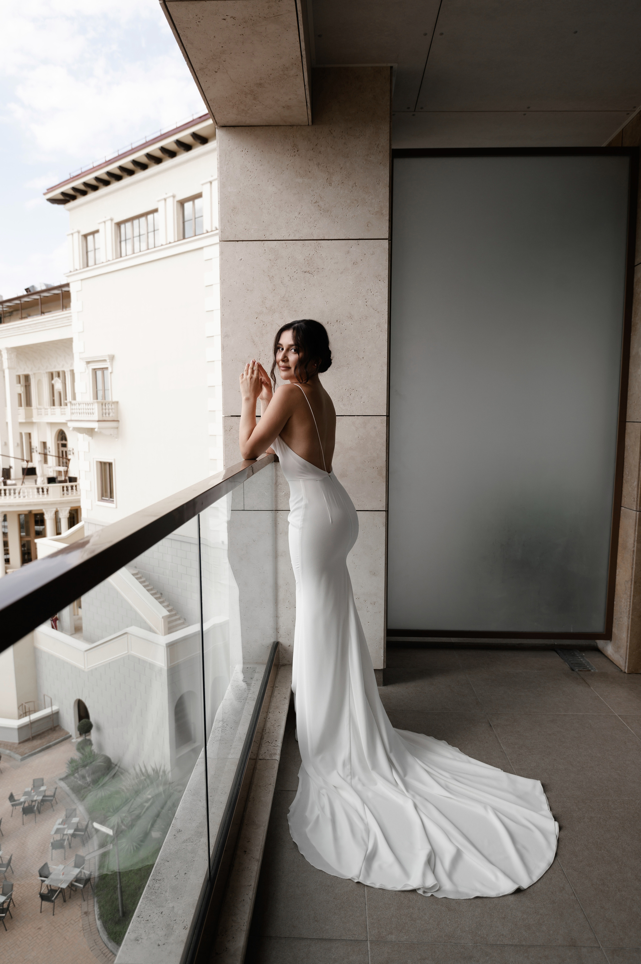 Свадебная фотосессия в отеле Swisshotel