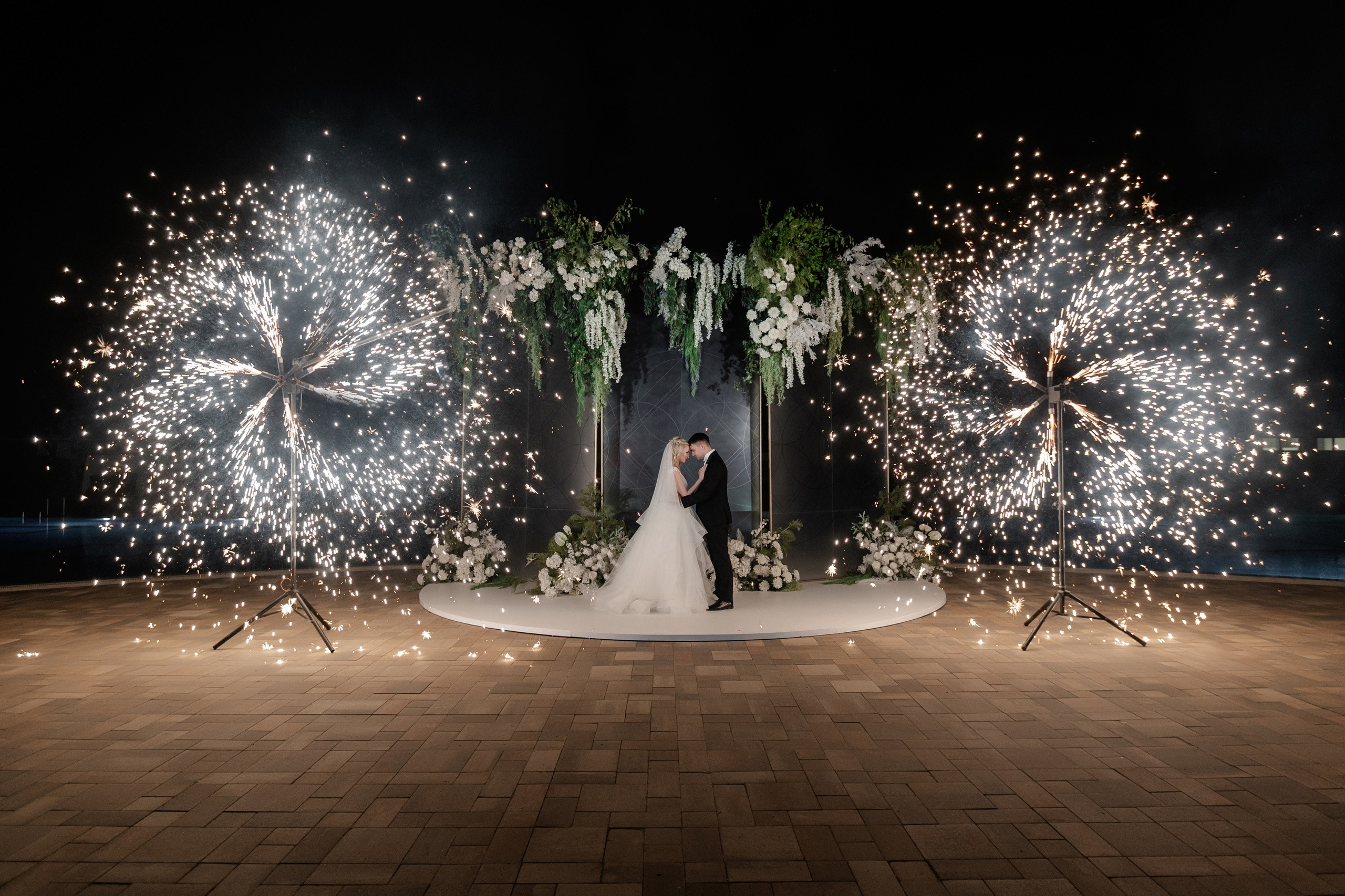 Свадебный фотограф Ростов Графский Парк. Свадебный фотограф в Ростове Максимов Максим