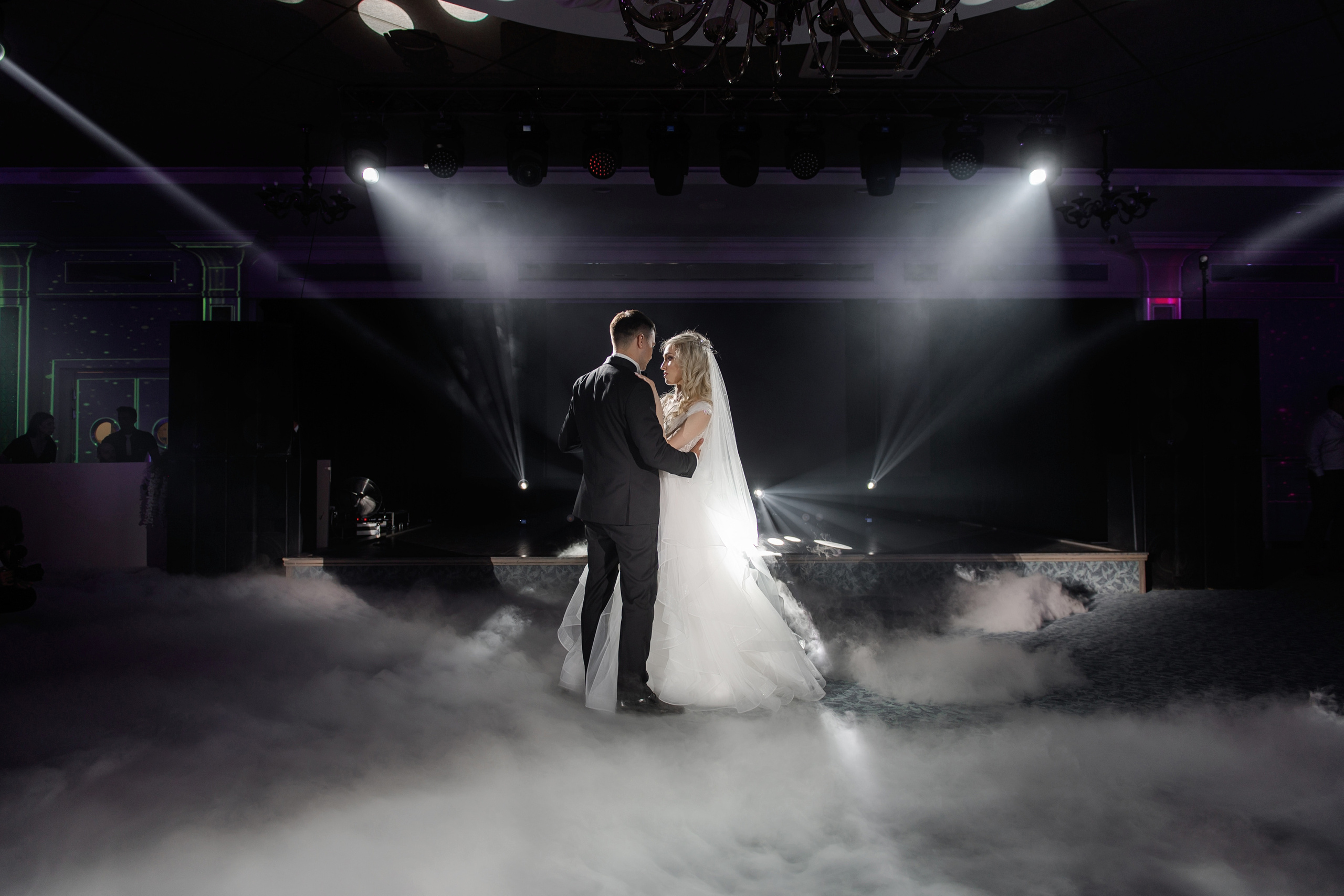 Свадебный фотограф Ростов Графский Парк. Свадебный фотограф в Ростове Максимов Максим