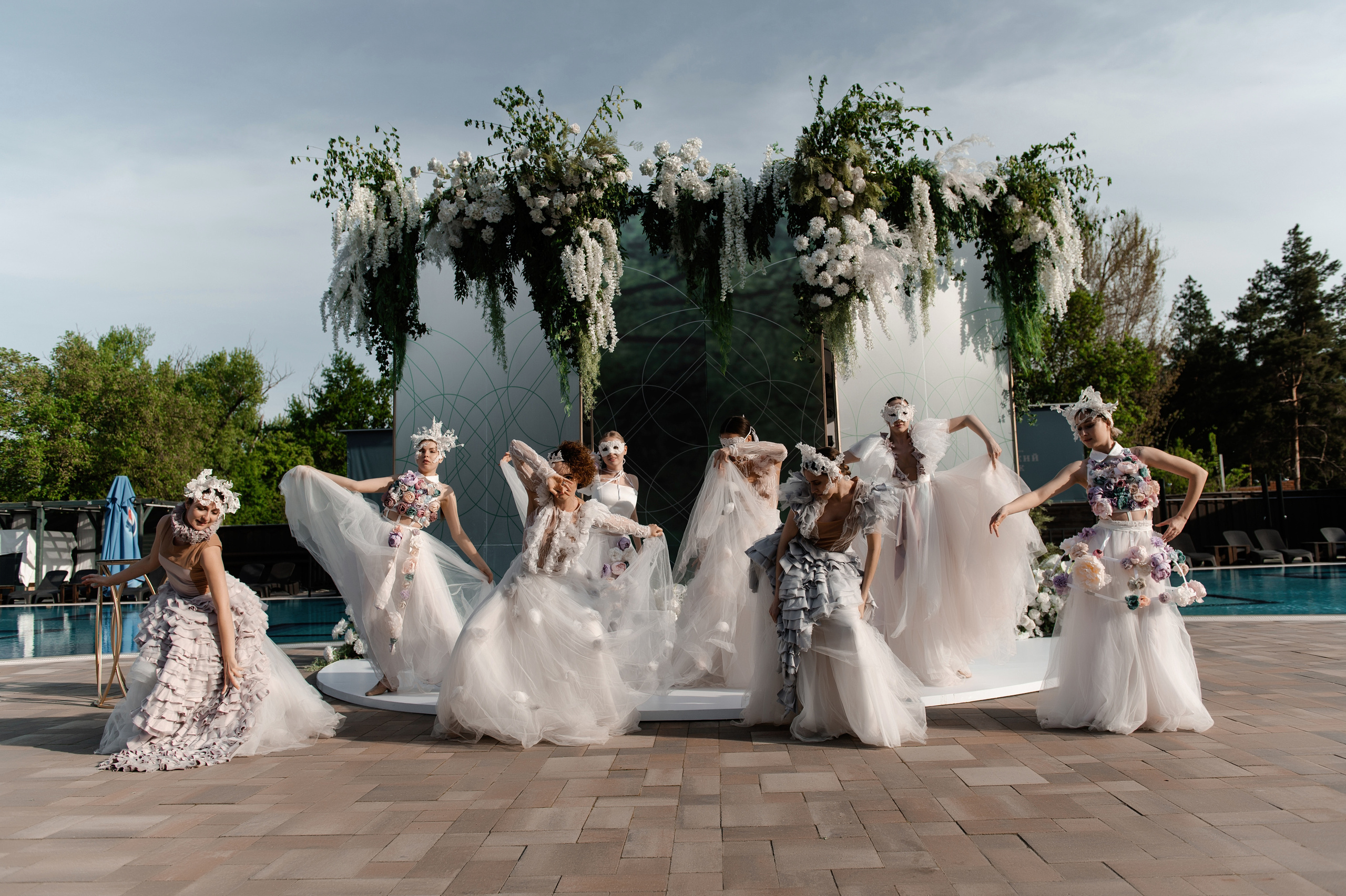 Свадебный фотограф Ростов Графский Парк. Свадебный фотограф в Ростове Максимов Максим