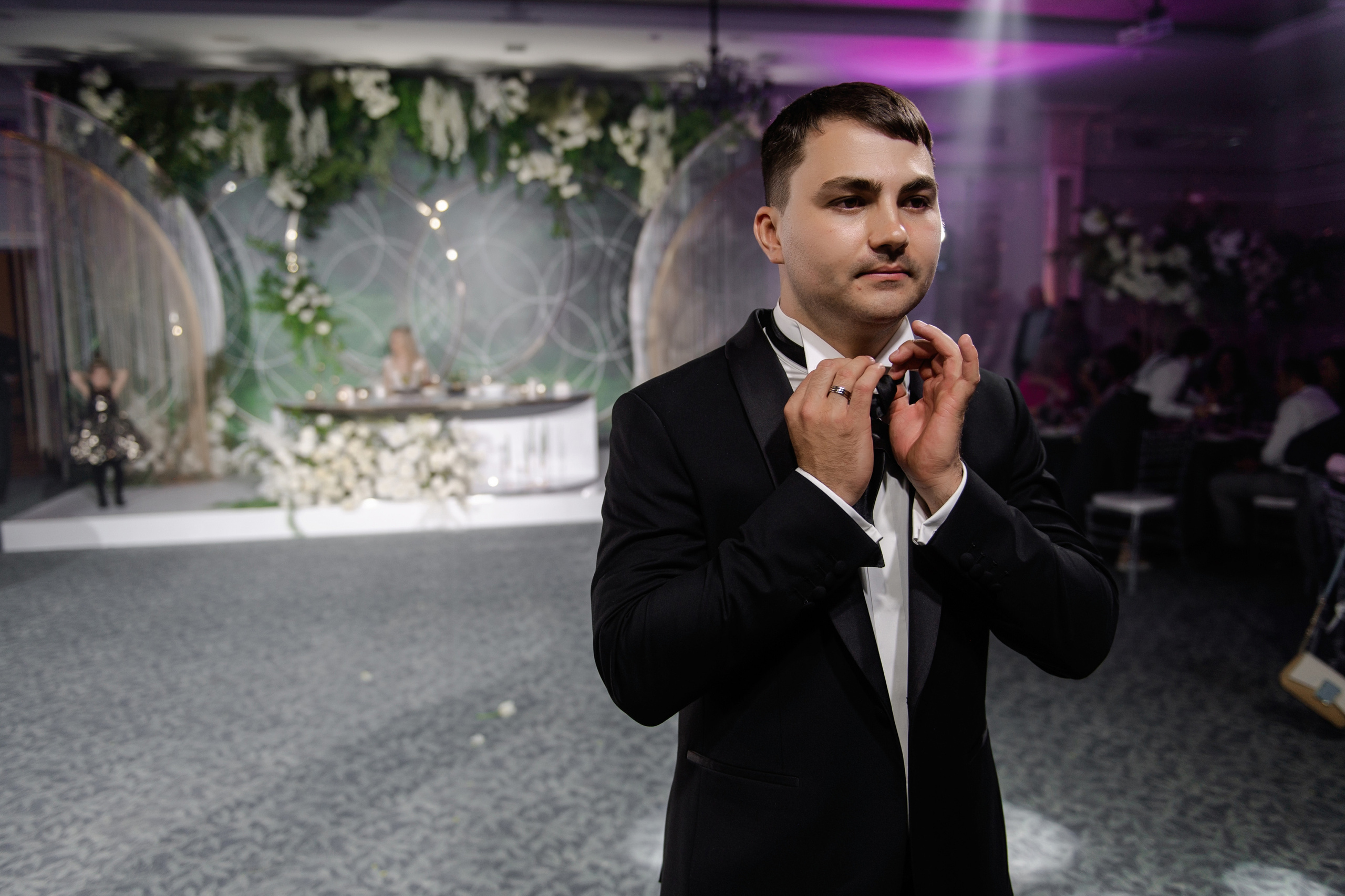 Свадебный фотограф Ростов Графский Парк. Свадебный фотограф в Ростове Максимов Максим