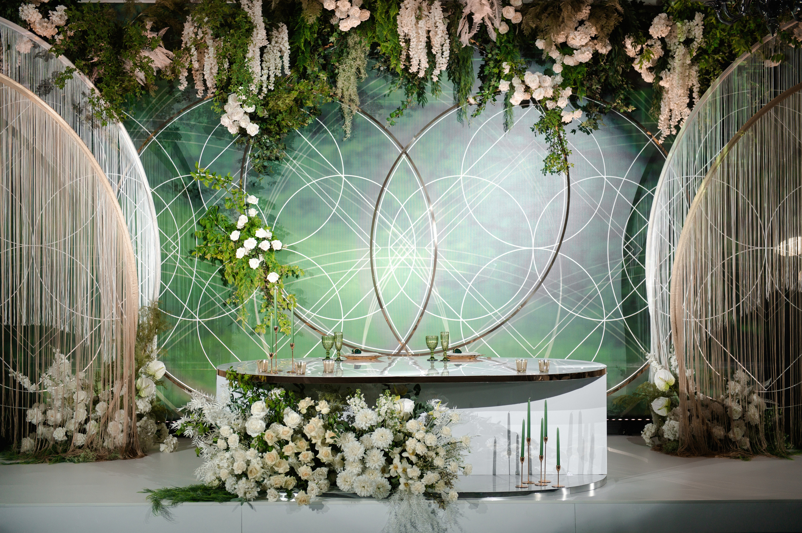 Свадебный фотограф Ростов Графский Парк. Свадебный фотограф в Ростове Максимов Максим