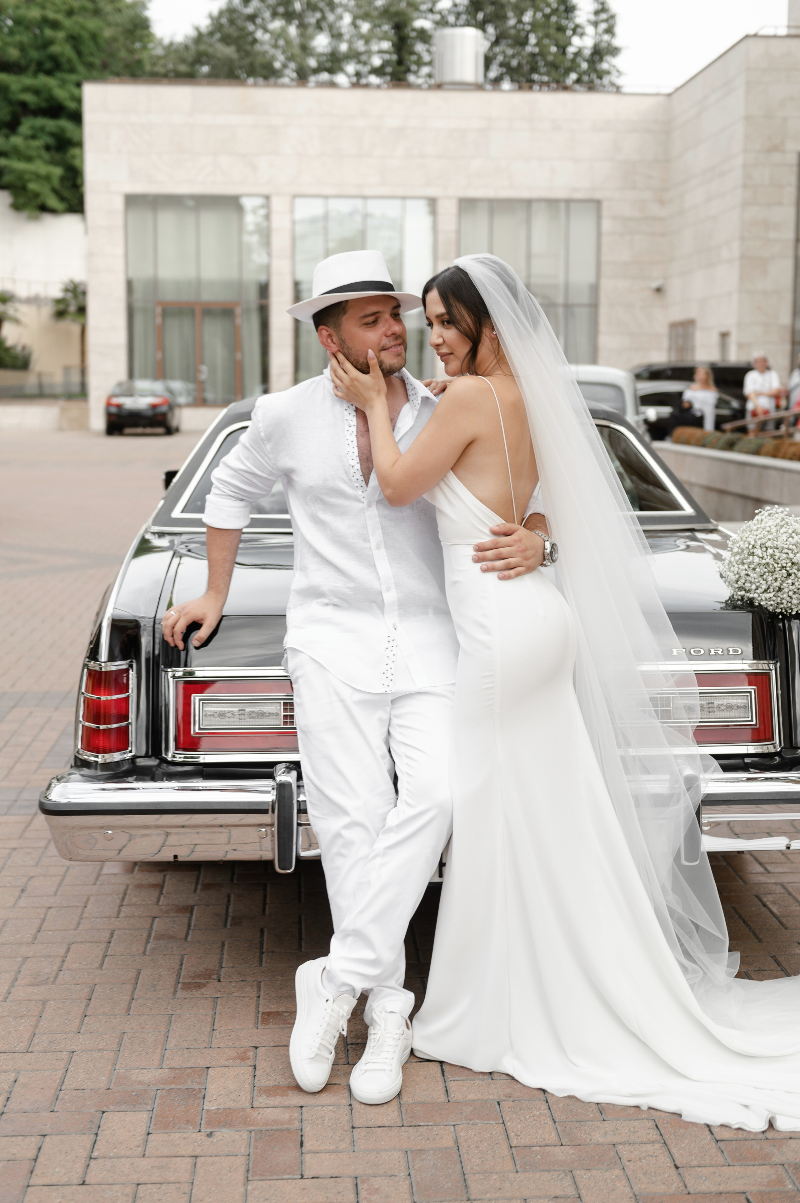 Где пофотографироваться в Сочи на свадьбе