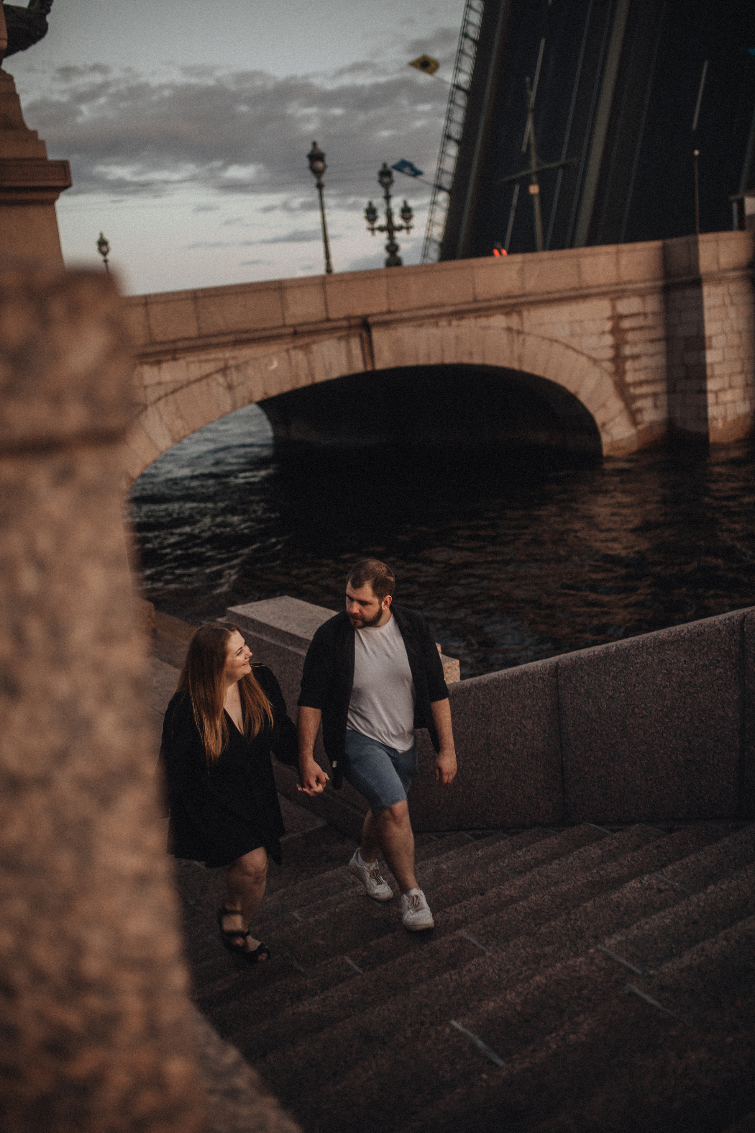 Видели ночь, гуляли всю ночь до утра. Фотограф в Санкт Петербурге Лара Великова