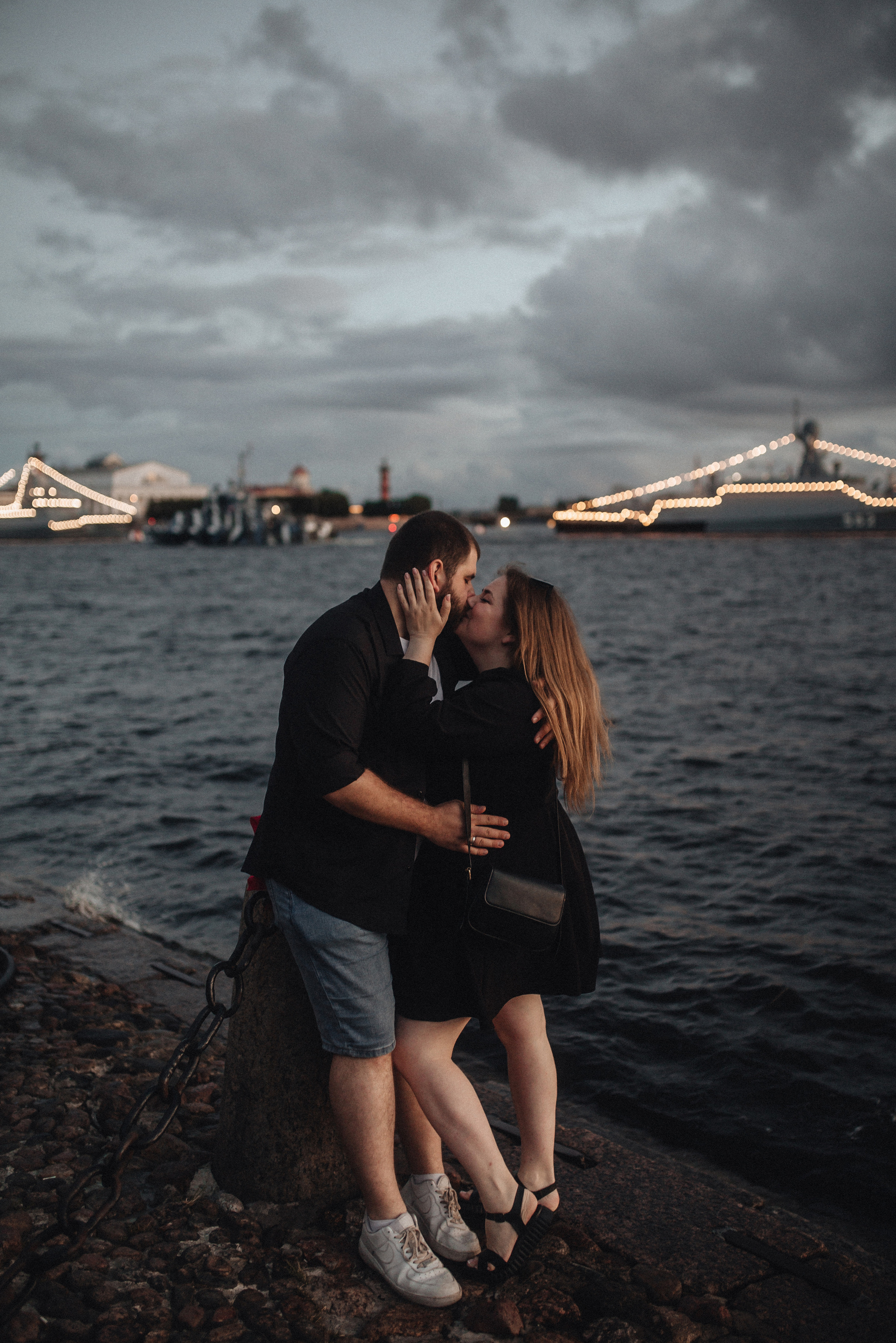 Видели ночь, гуляли всю ночь до утра. Фотограф в Санкт Петербурге Лара Великова