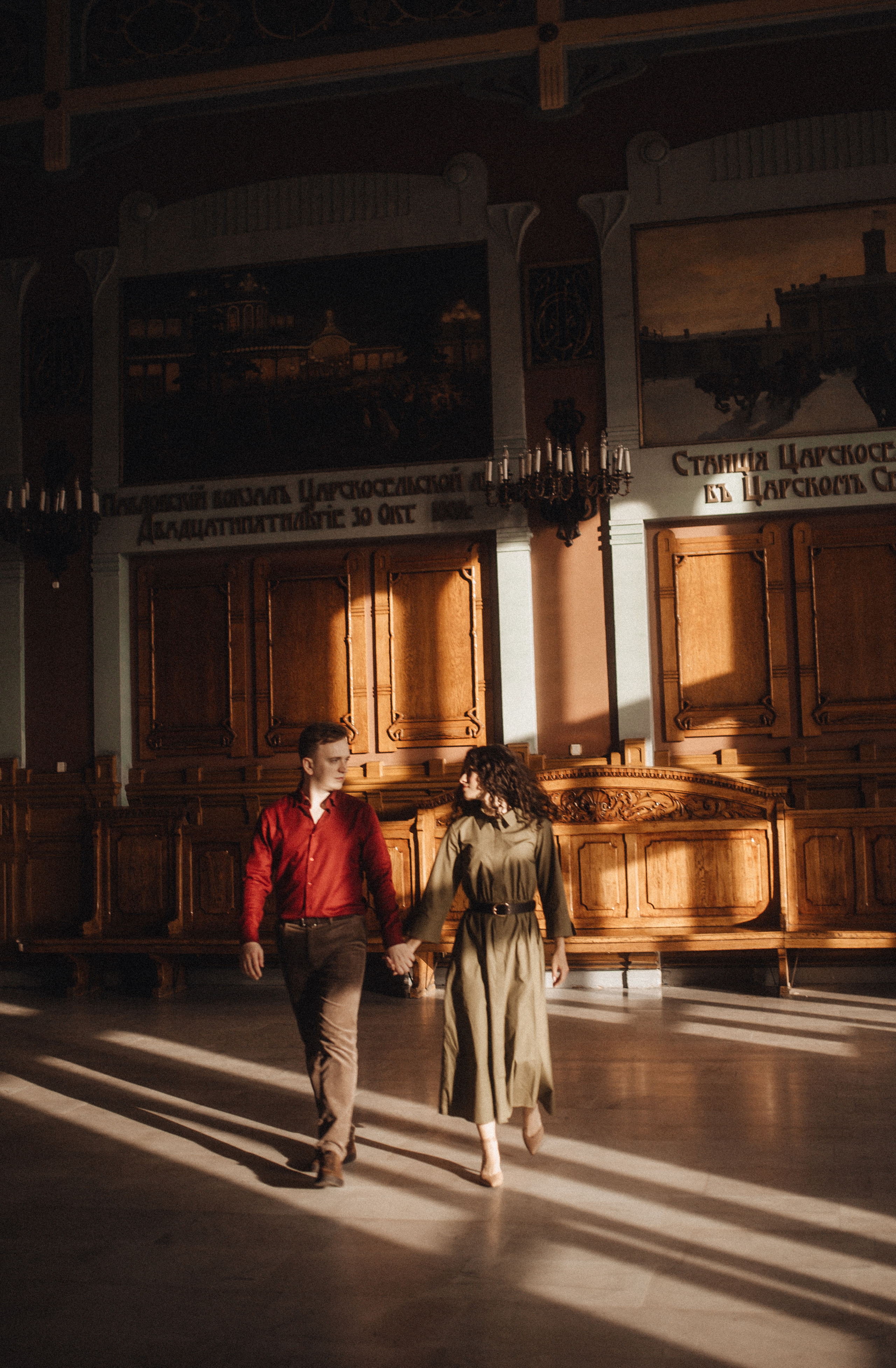 Вокзал для двоих. Фотограф в Санкт Петербурге Лара Великова